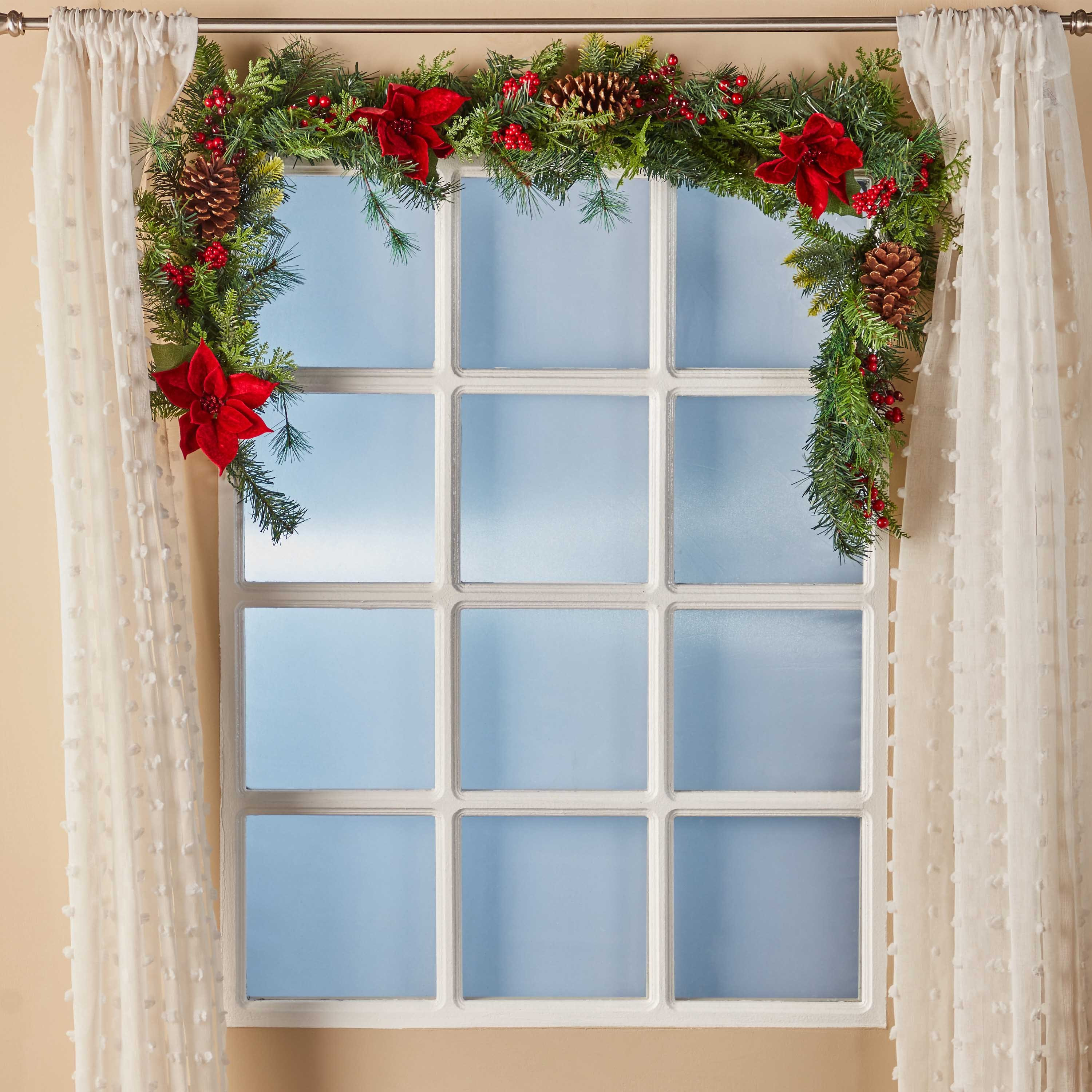 إكليل بوينسيتيا - تراتشينادل-household-christmas-wreathsgarlandsandflowers-garlands-image-1