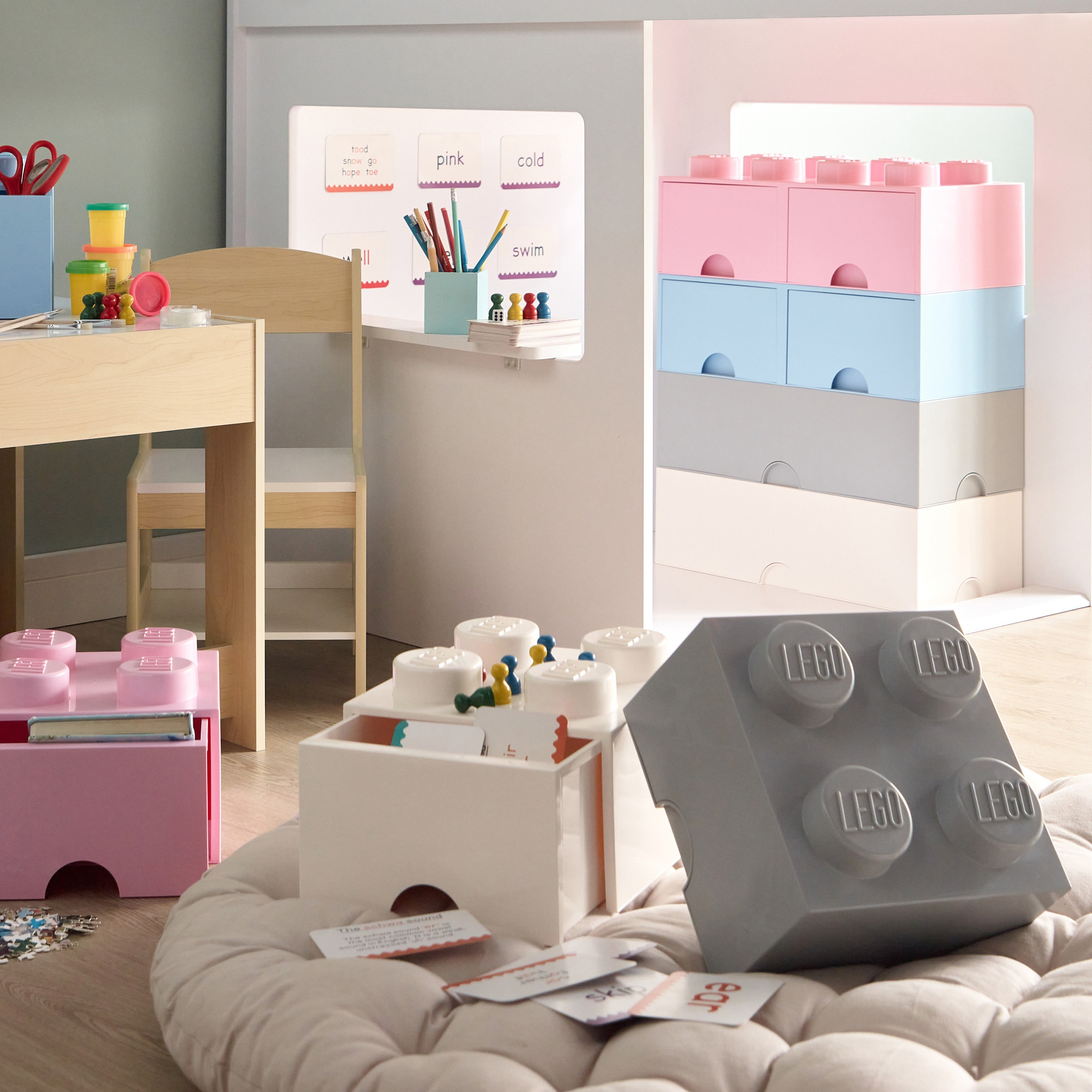 Shop LEGO 4-Stud Storage Brick Online 