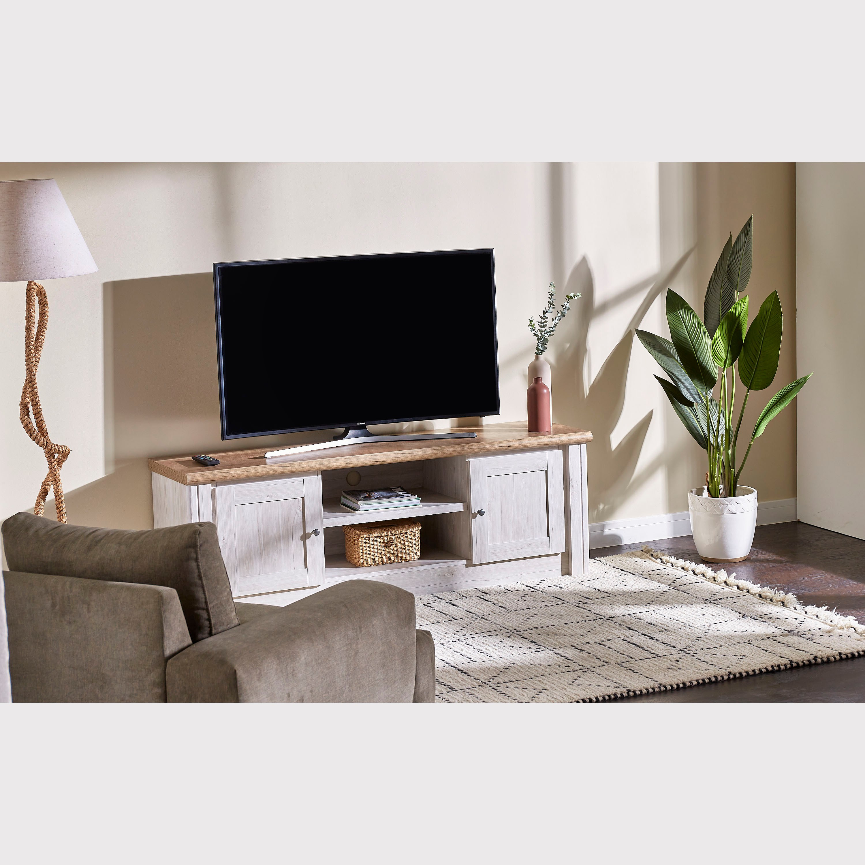 Maverick TV Unit-furniture-livingroom-tvandmediaunits-image-7