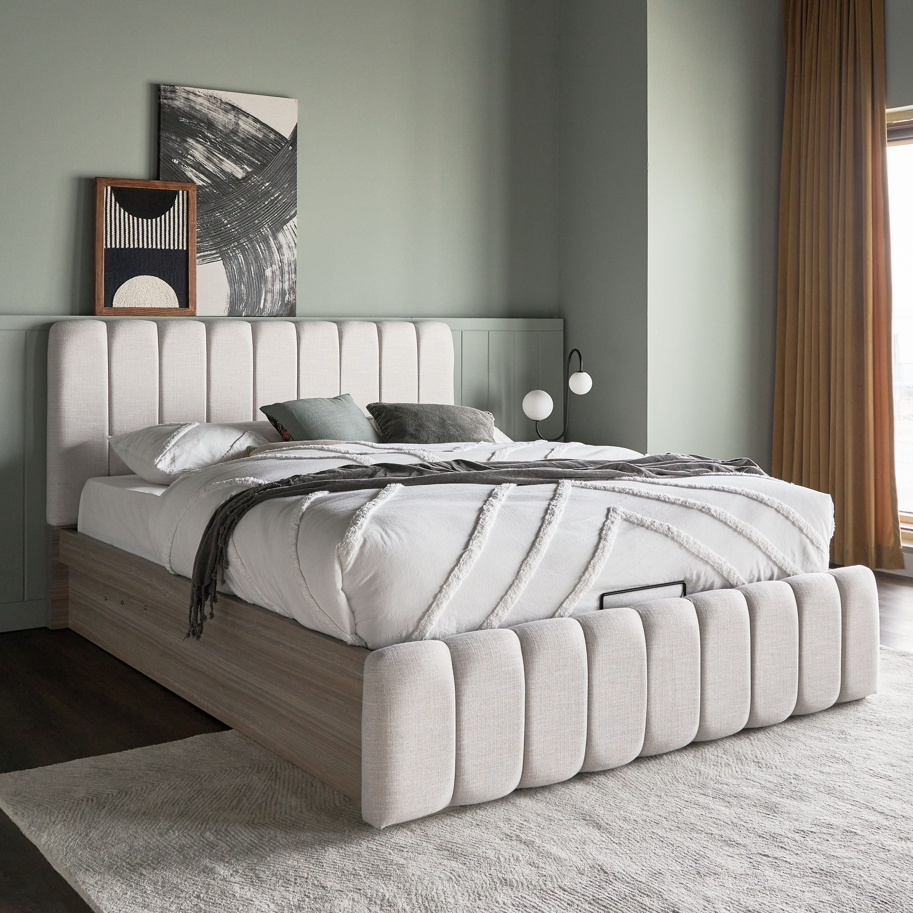 King on sale bed modern