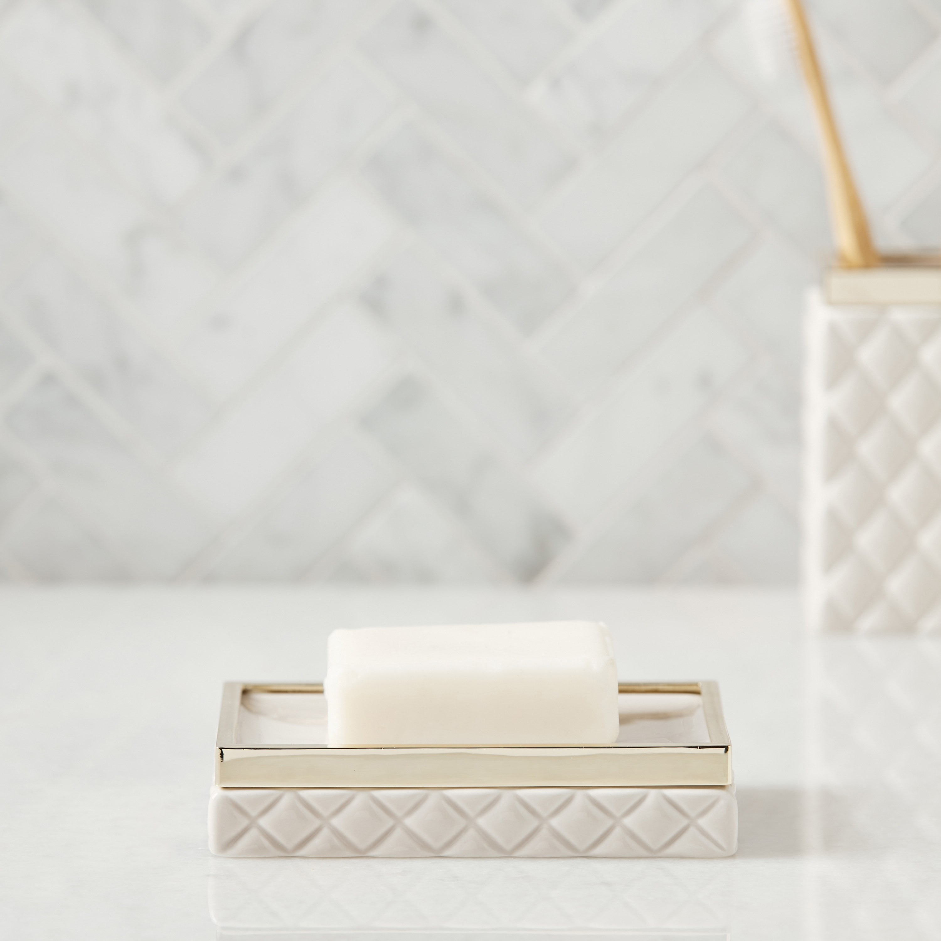 Erina Soap Dish-household-bathandlaundry-bathaccessories-soapdishesanddispensers-image-1