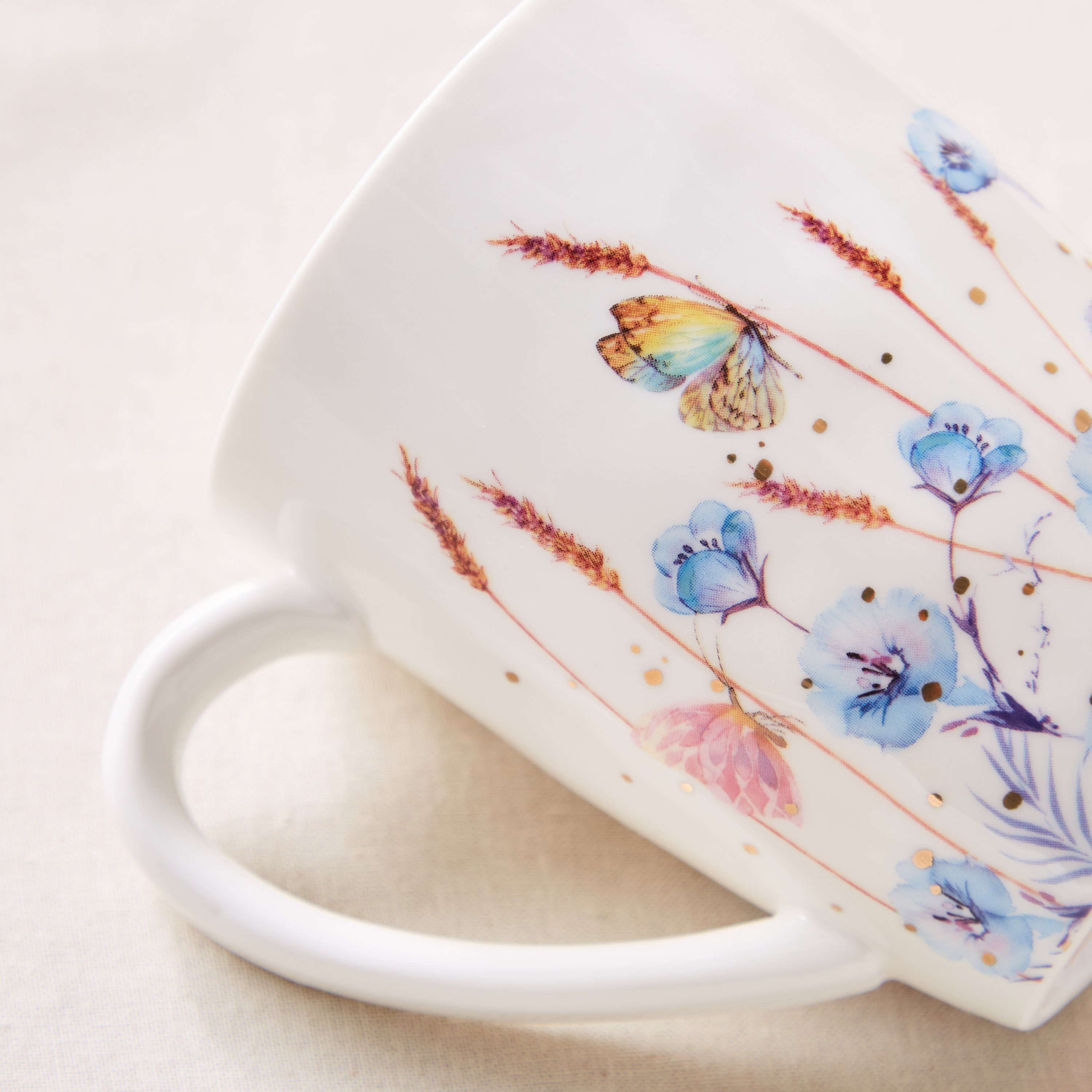 Porcelain Meadow Mug - 310 ml-household-dining-dinnerware-dinnerwarecollections-image-2