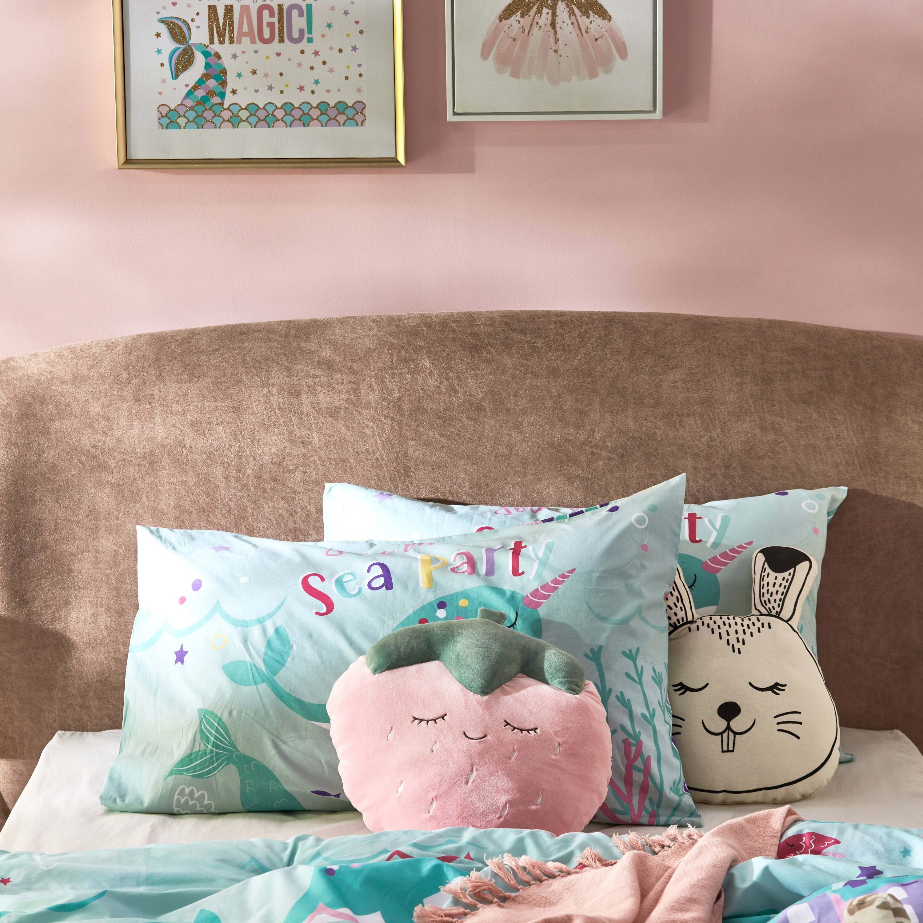 لعبة مخملية الفراولة لو-babyandkids-toys-softtoys-image-3