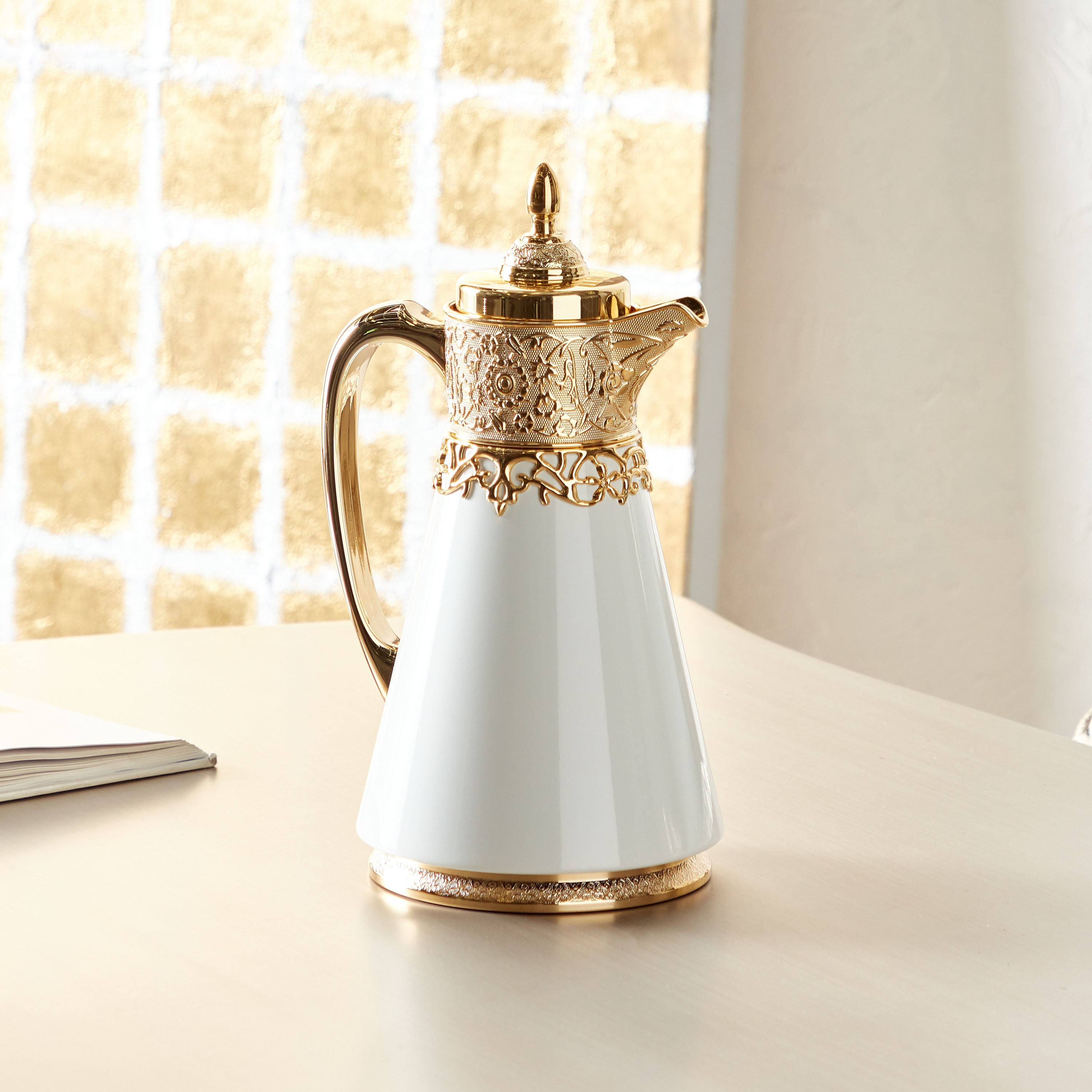Shamma Vacuum Flask - 1 L-household-dining-teaandcoffee-vacuumflaskscoffeeandteapots-image-1