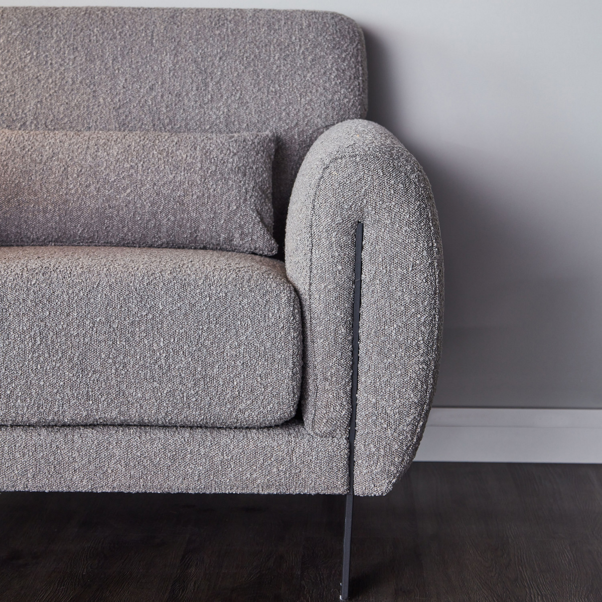 كنب قماش وهيكل معدني بتصميم روكي 9 | كنب قماش وهيكل معدني بتصميم روكي