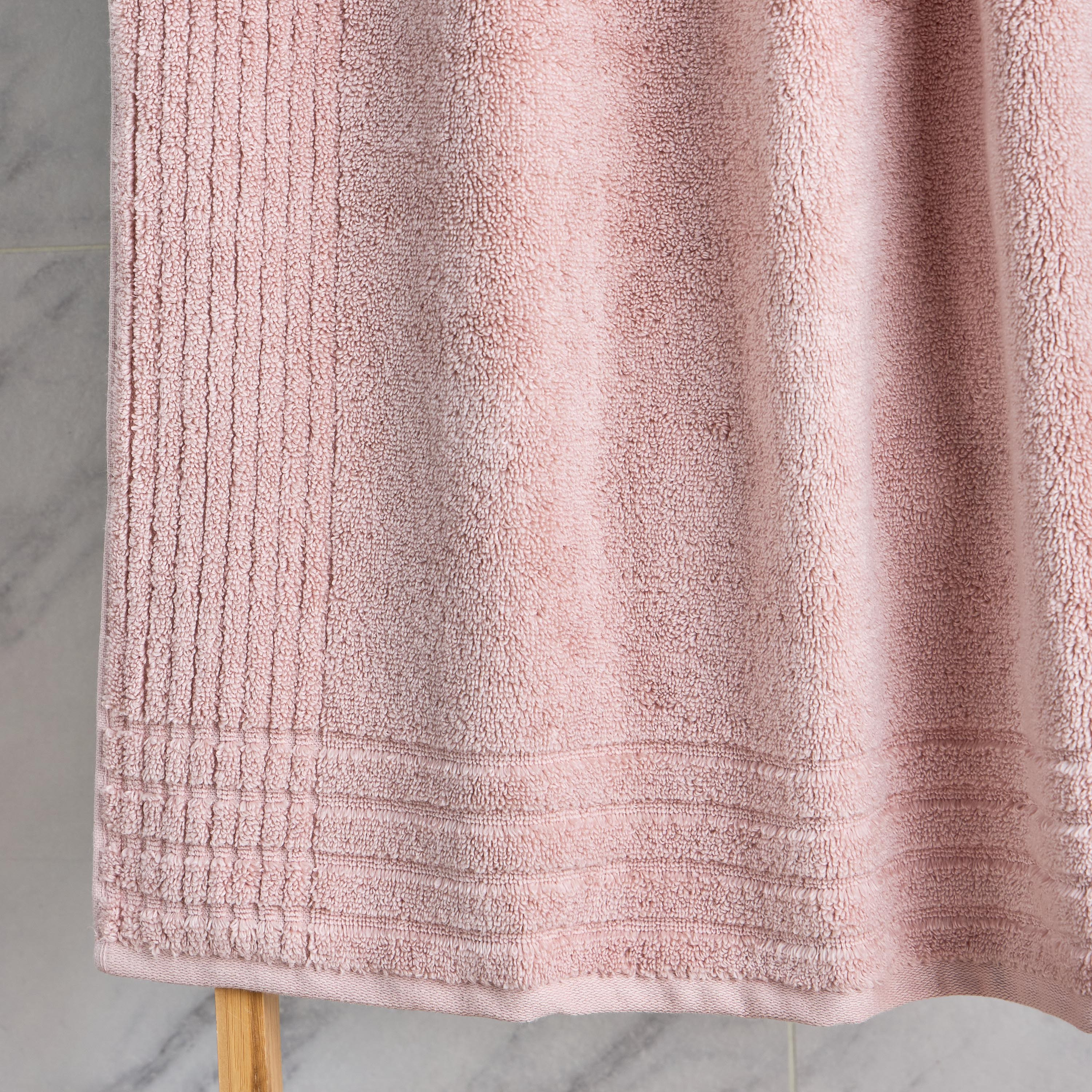 Egyptian 600 GSM Cotton Bath Towel - 70x140 cm-household-bathandlaundry-bathlinen-towels-image-3