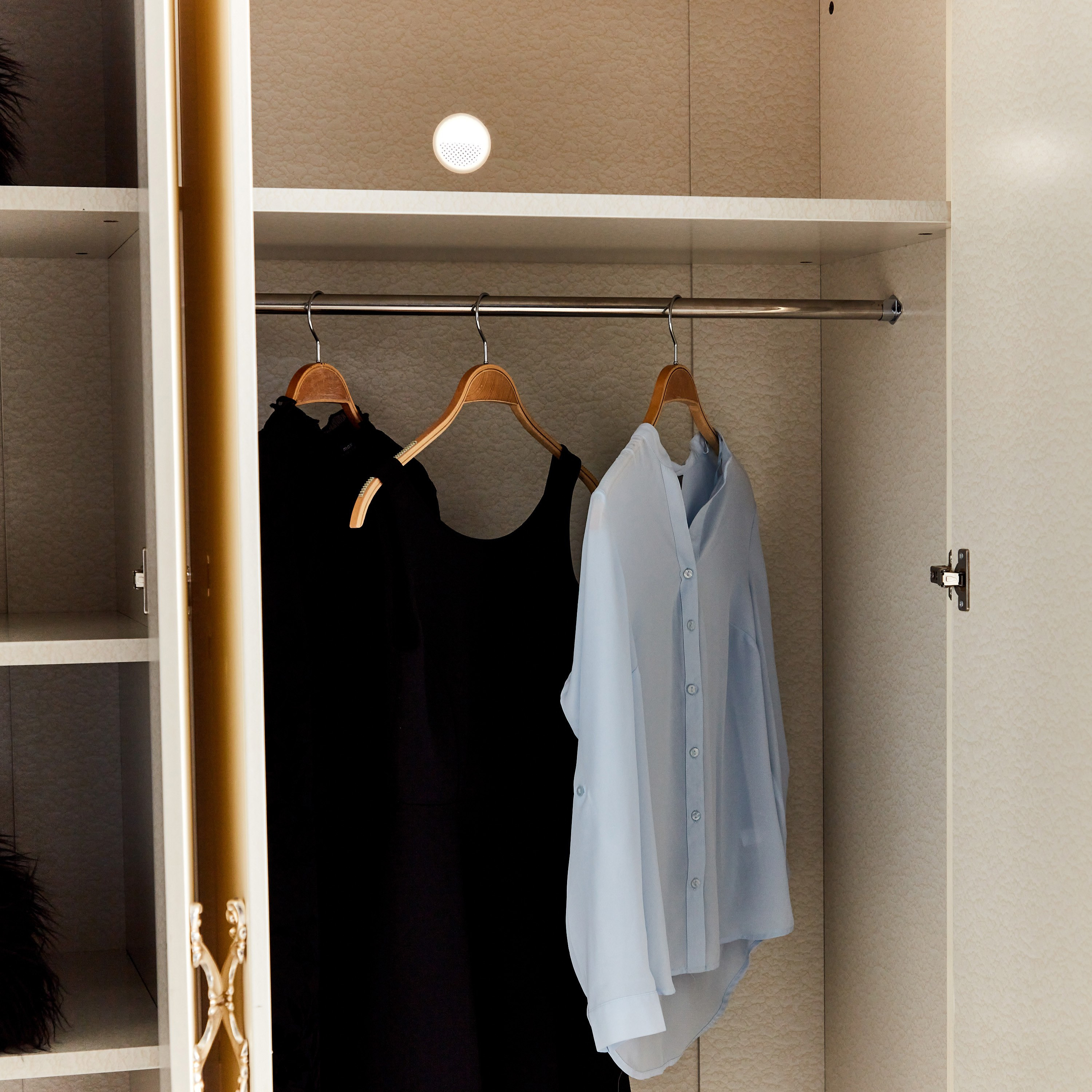 | خزانة ملابس 6 أبواب بأدراج - ديانا