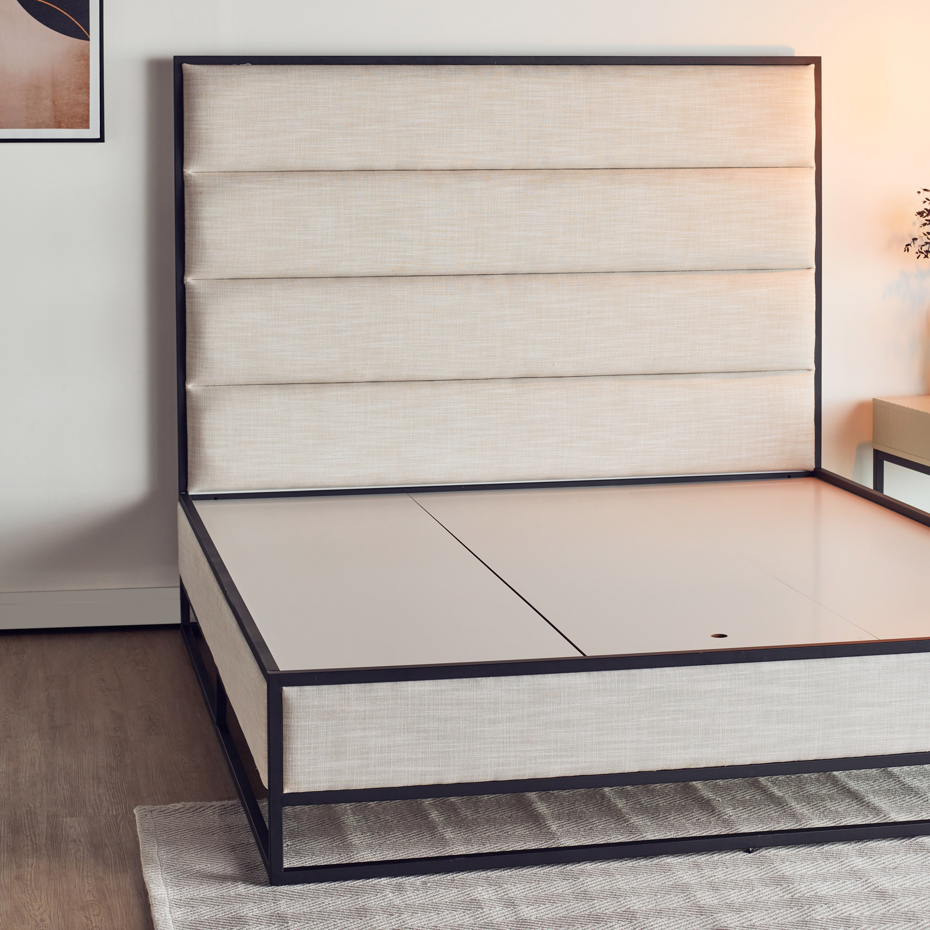 | سرير كينج بتصميم جيرالد