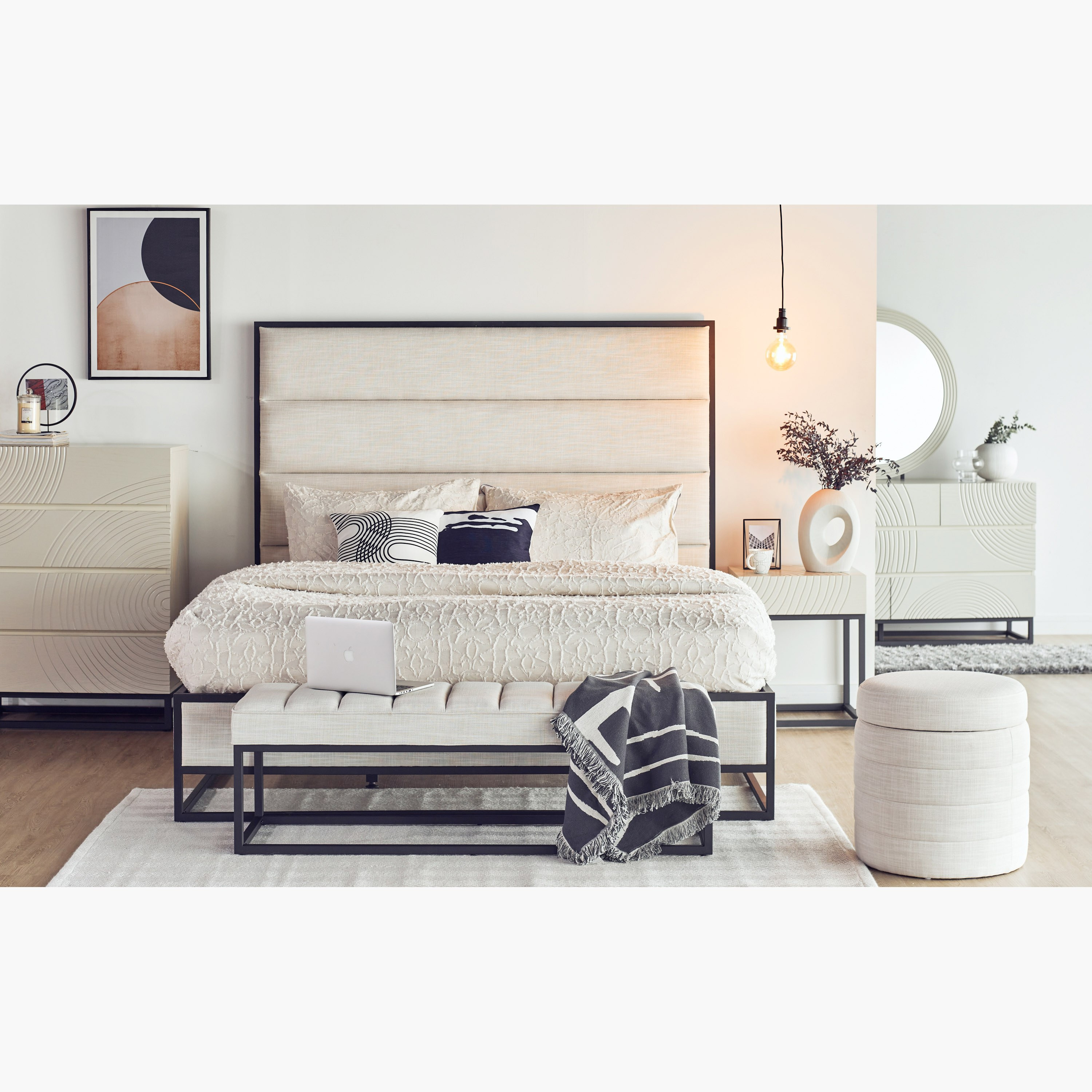 | سرير كينج بتصميم جيرالد