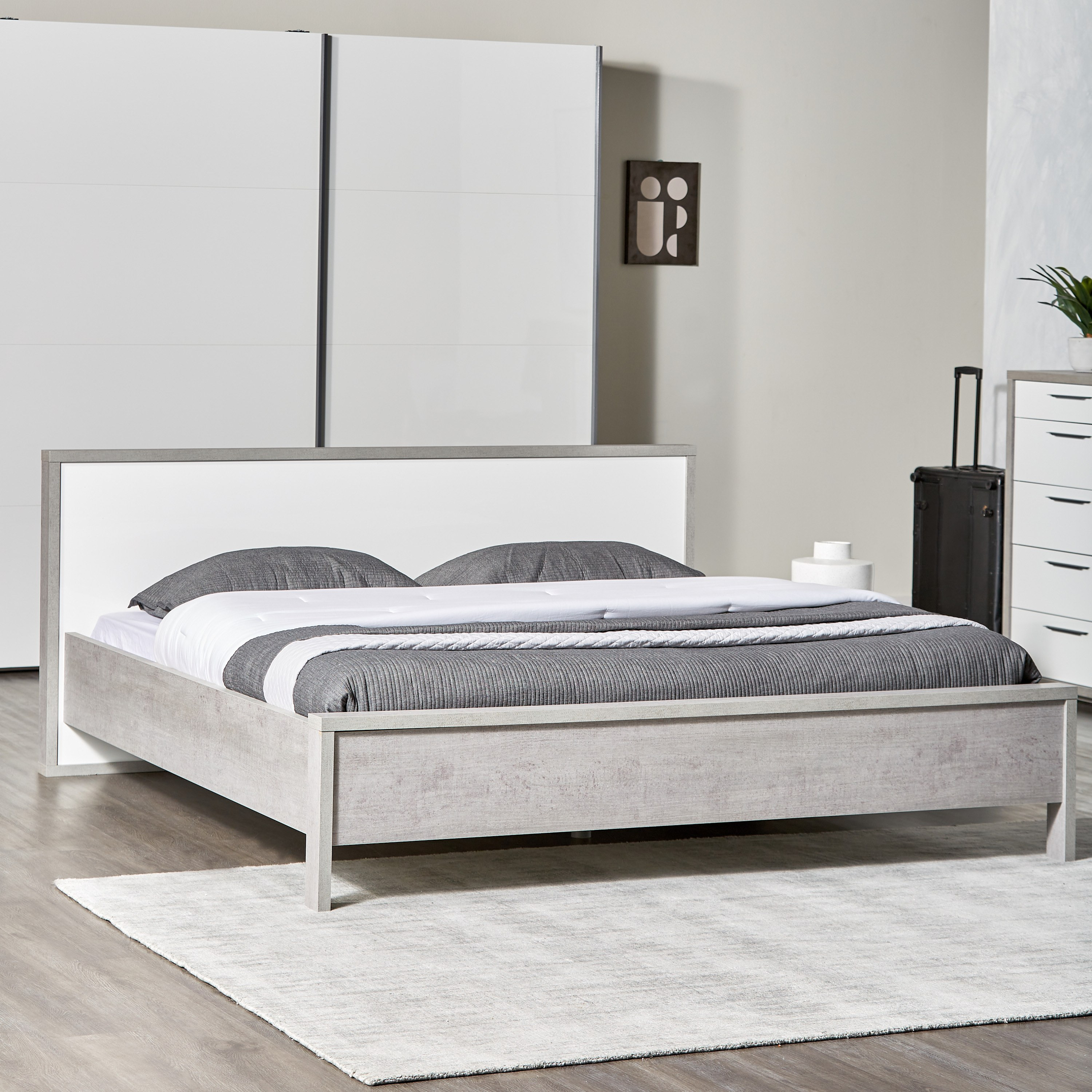 Home center store king size bed