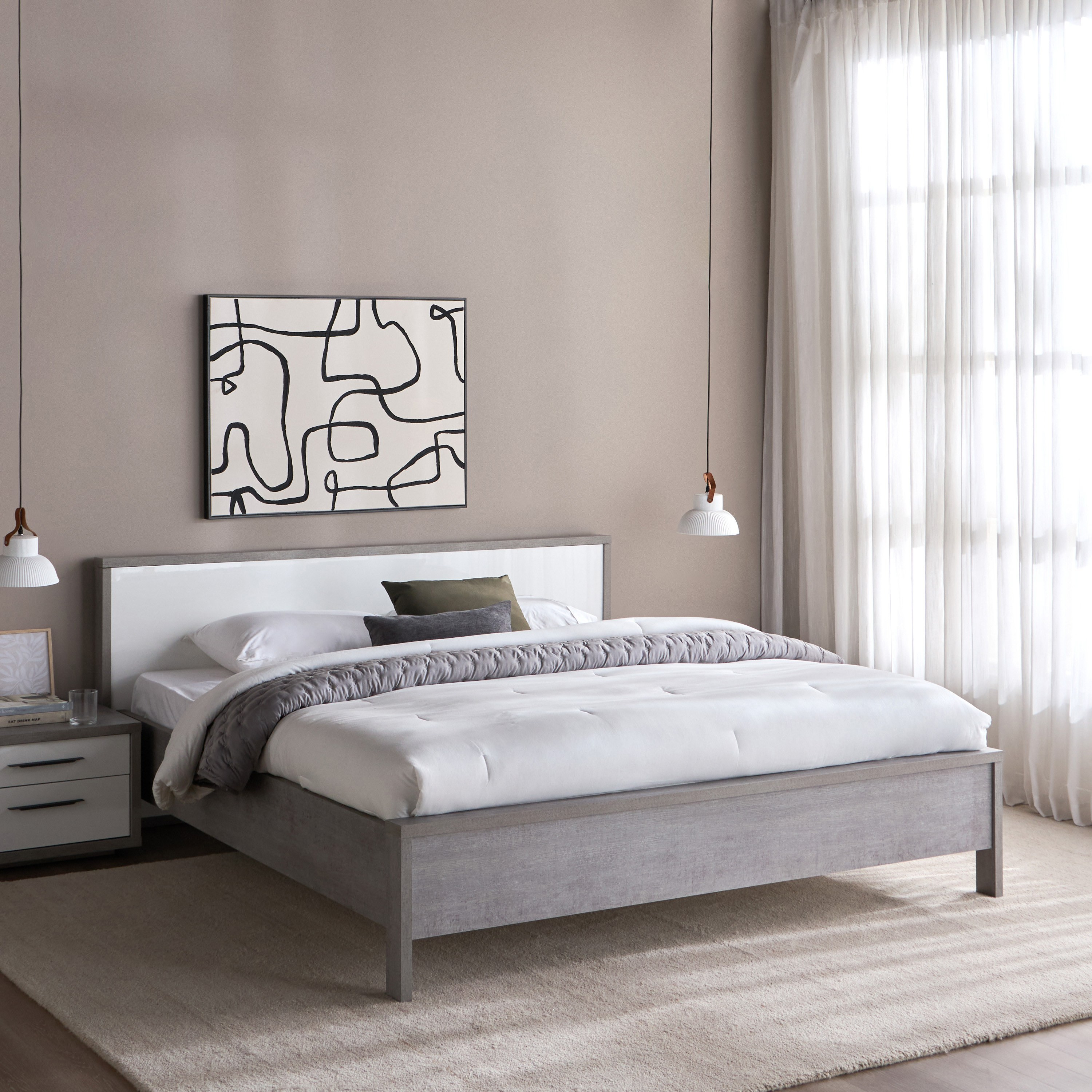 Petra King Bed - 180x200 cm