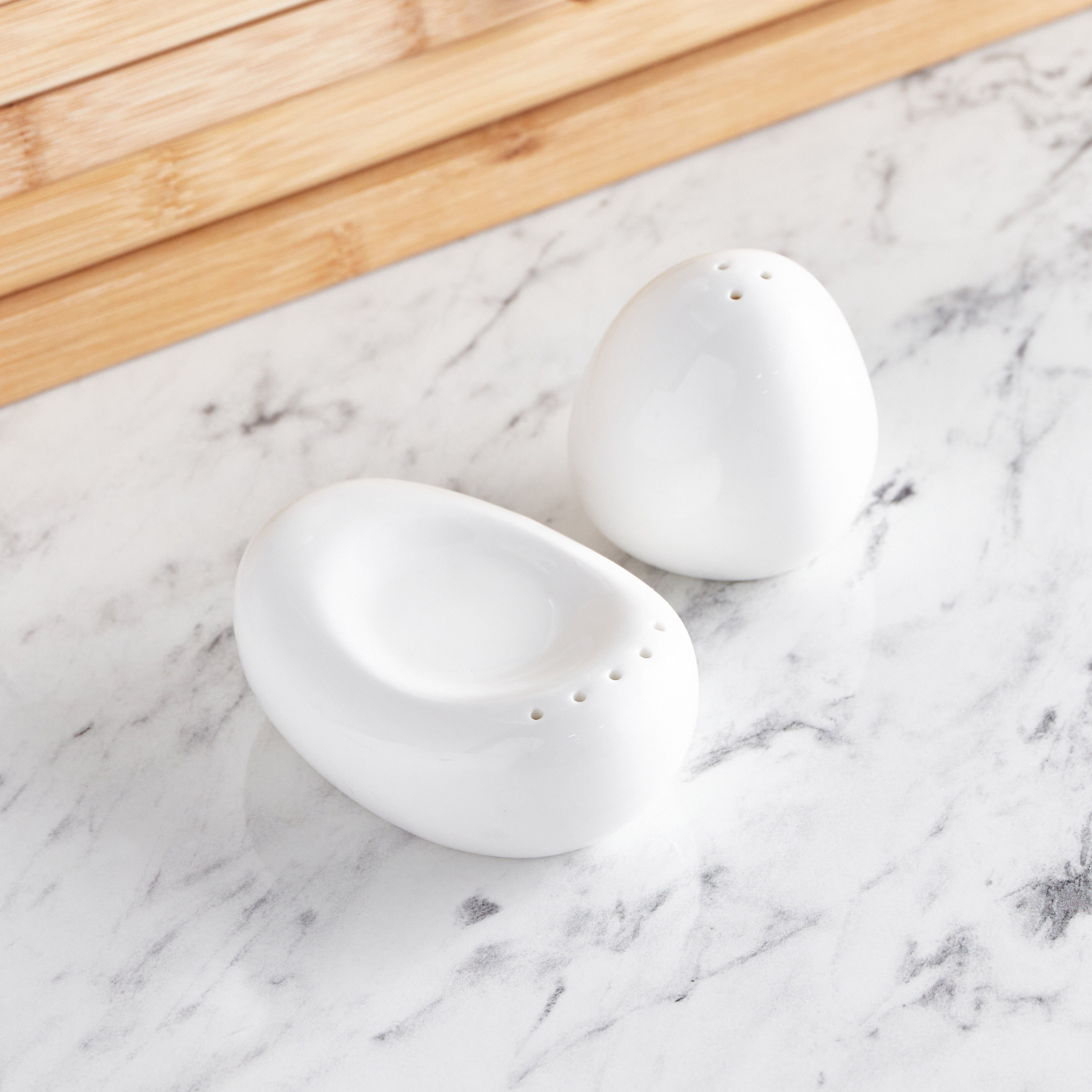 Pebble Salt and Pepper Shaker-household-kitchen-foodstorage-saltandpeppershakers-image-2