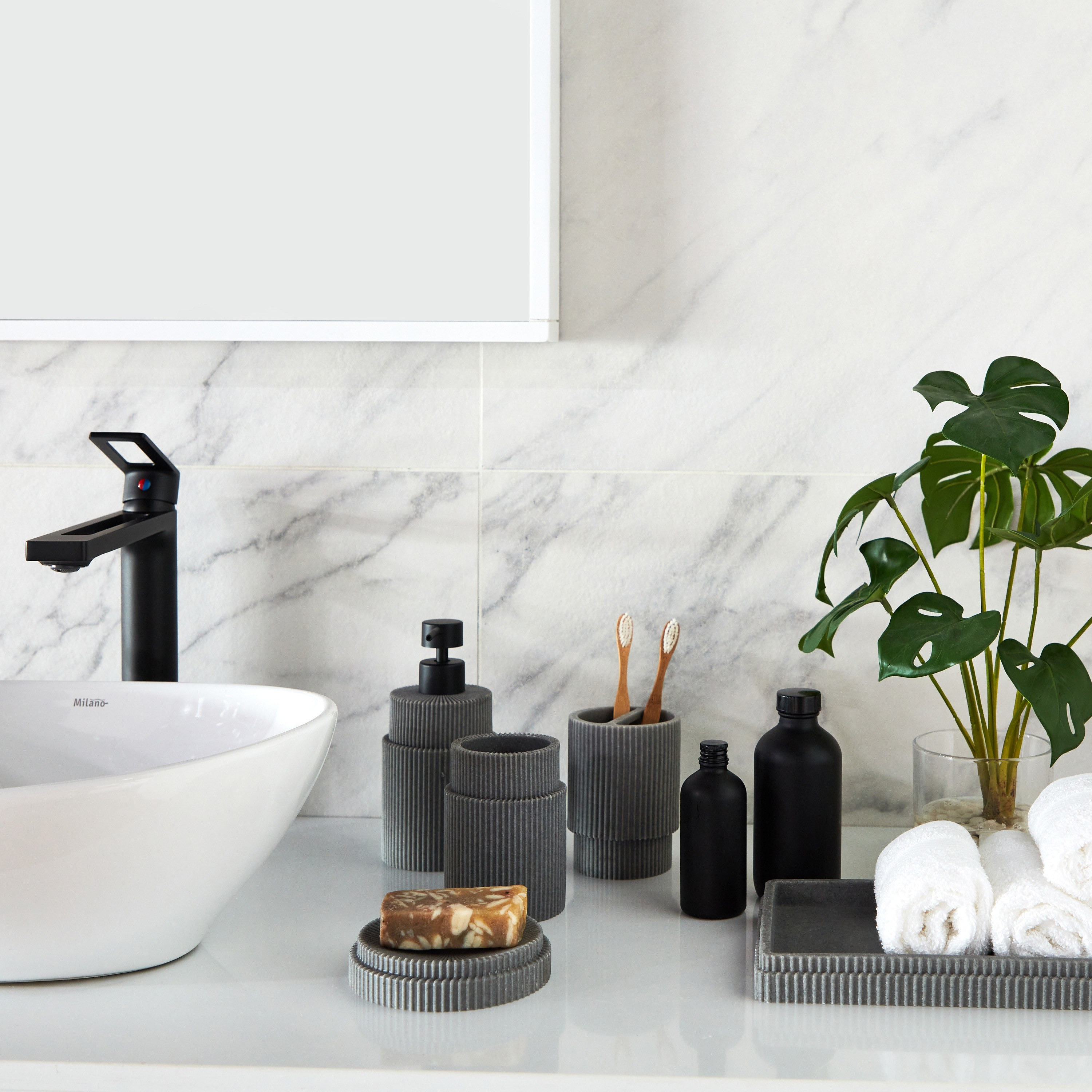 Urban Tumbler-household-bathandlaundry-bathaccessories-toothbrushholdersandtumblers-image-4