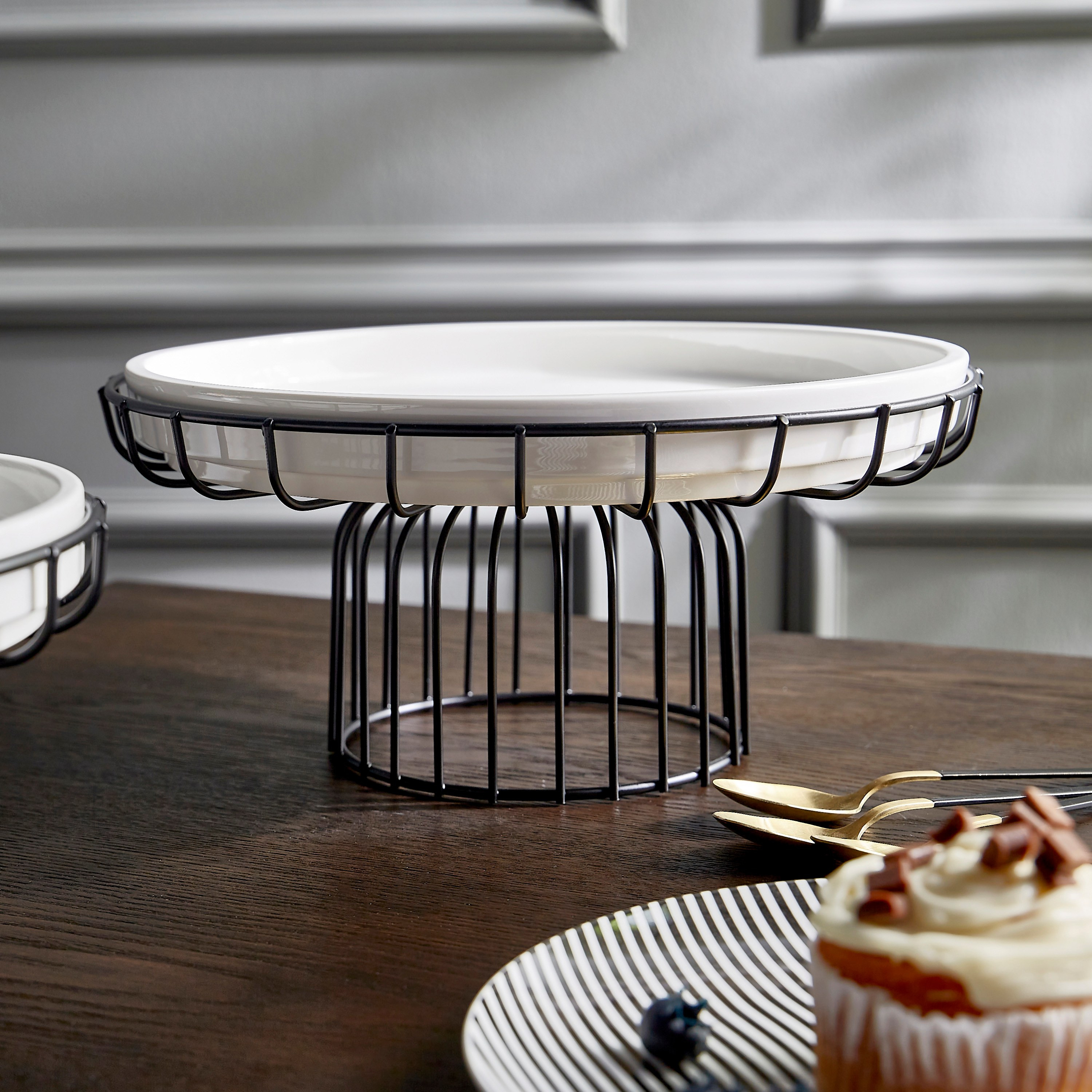 Veton Porcelain Muffin Server with Stand - 27 cm-household-dining-serveware-servingplatters-image-2