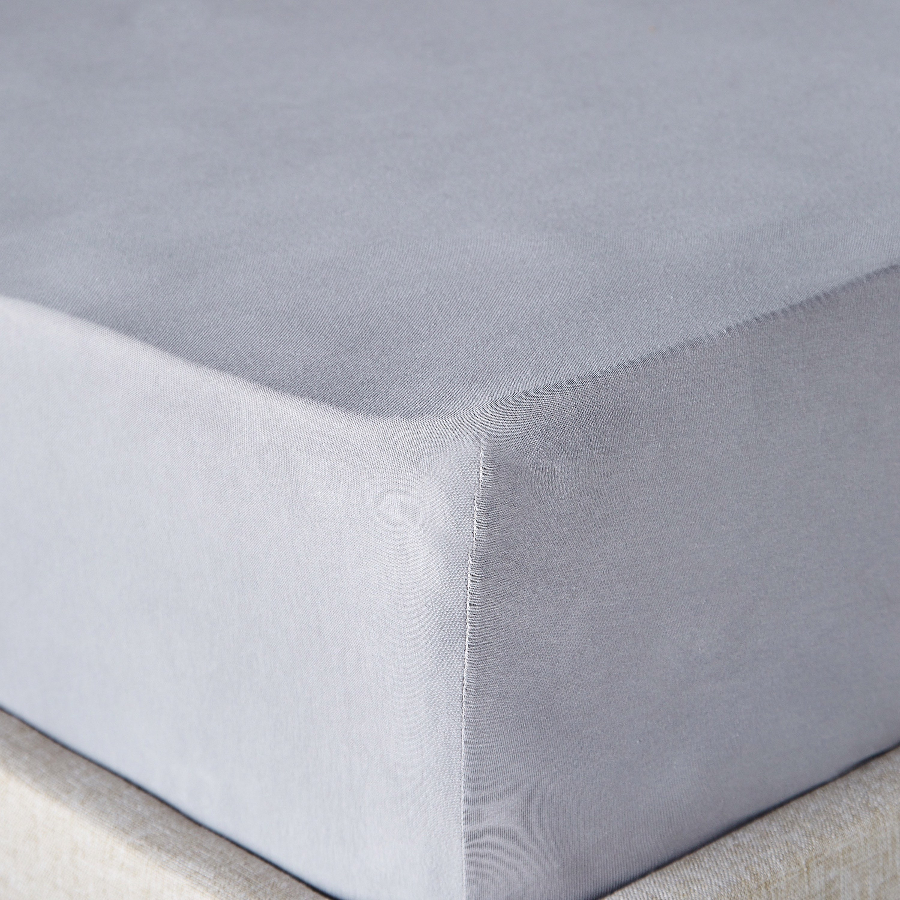 Cloud Turkish Cotton Jersey Queen Fitted Sheet - 160x200 cm-household-bedding-sheetsandpillowcases-fittedsheets-image-2