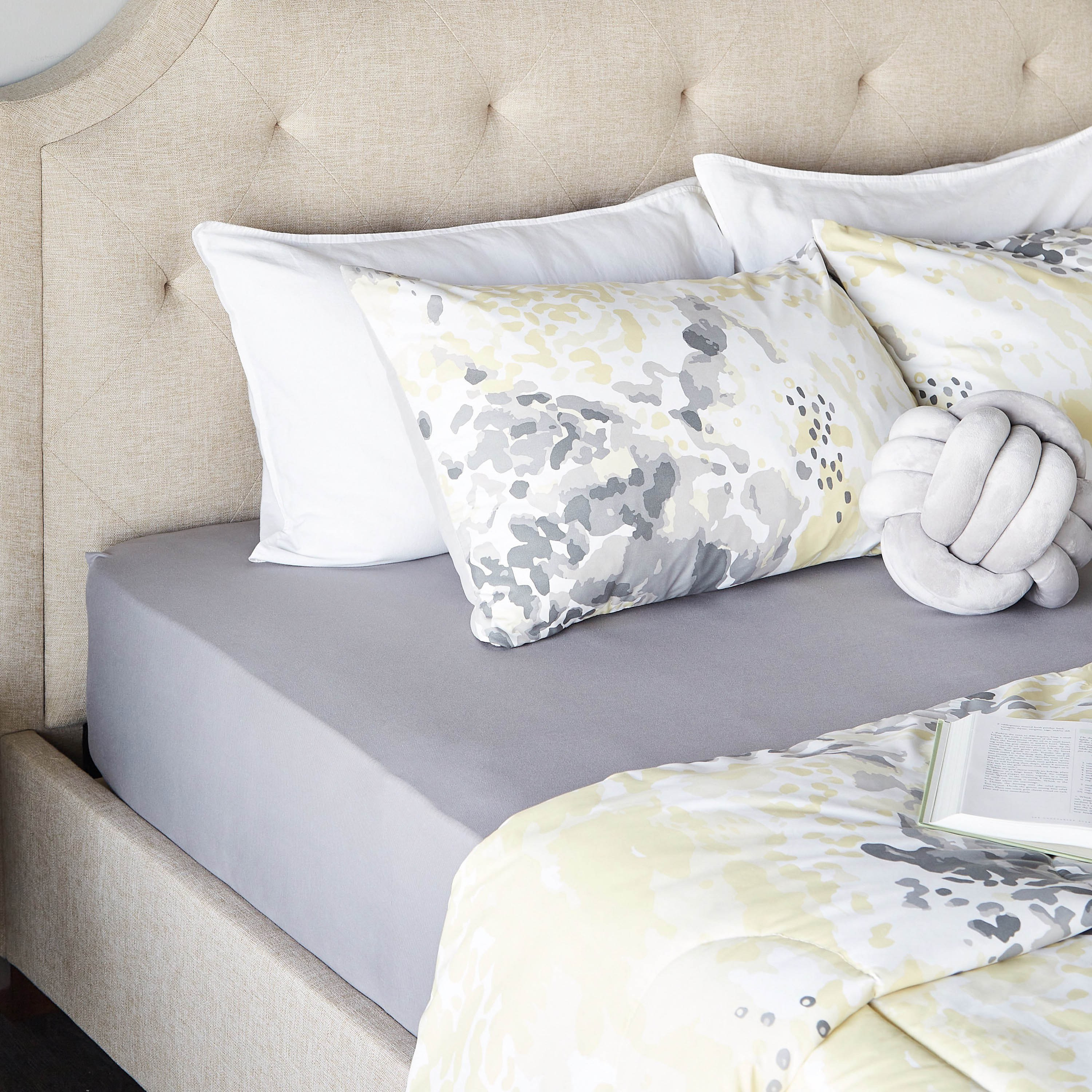 Cloud Turkish Cotton Jersey Queen Fitted Sheet - 160x200 cm-household-bedding-sheetsandpillowcases-fittedsheets-image-4