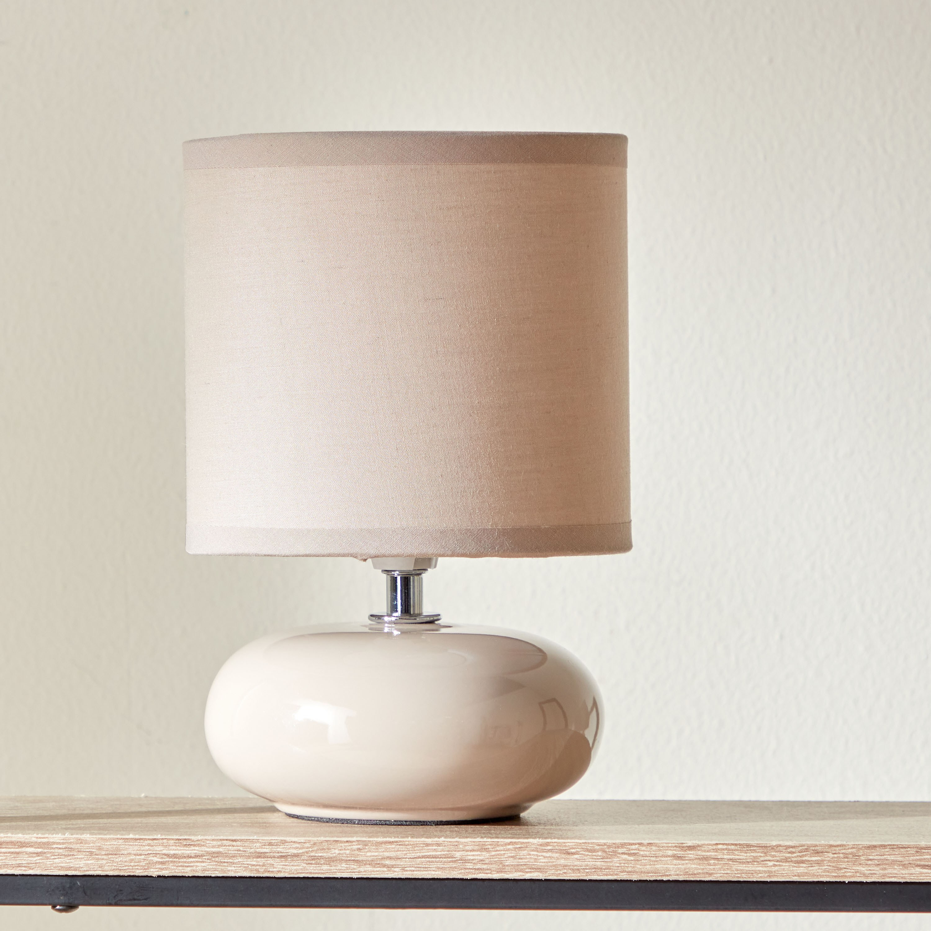Cassia Ceramic Table Lamp - 24 cm-household-lighting-tableanddesklamps-image-1