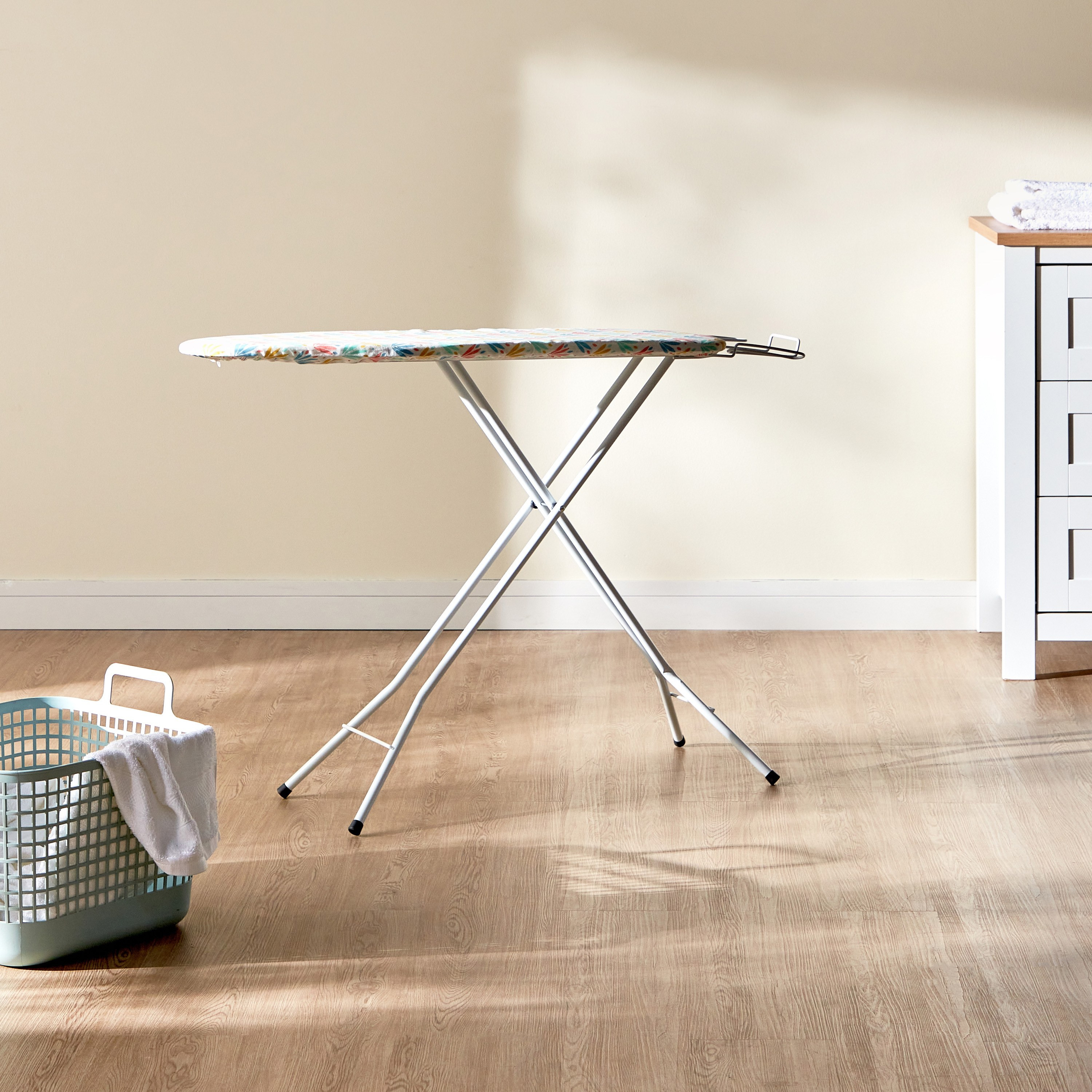 Aani Ironing Board