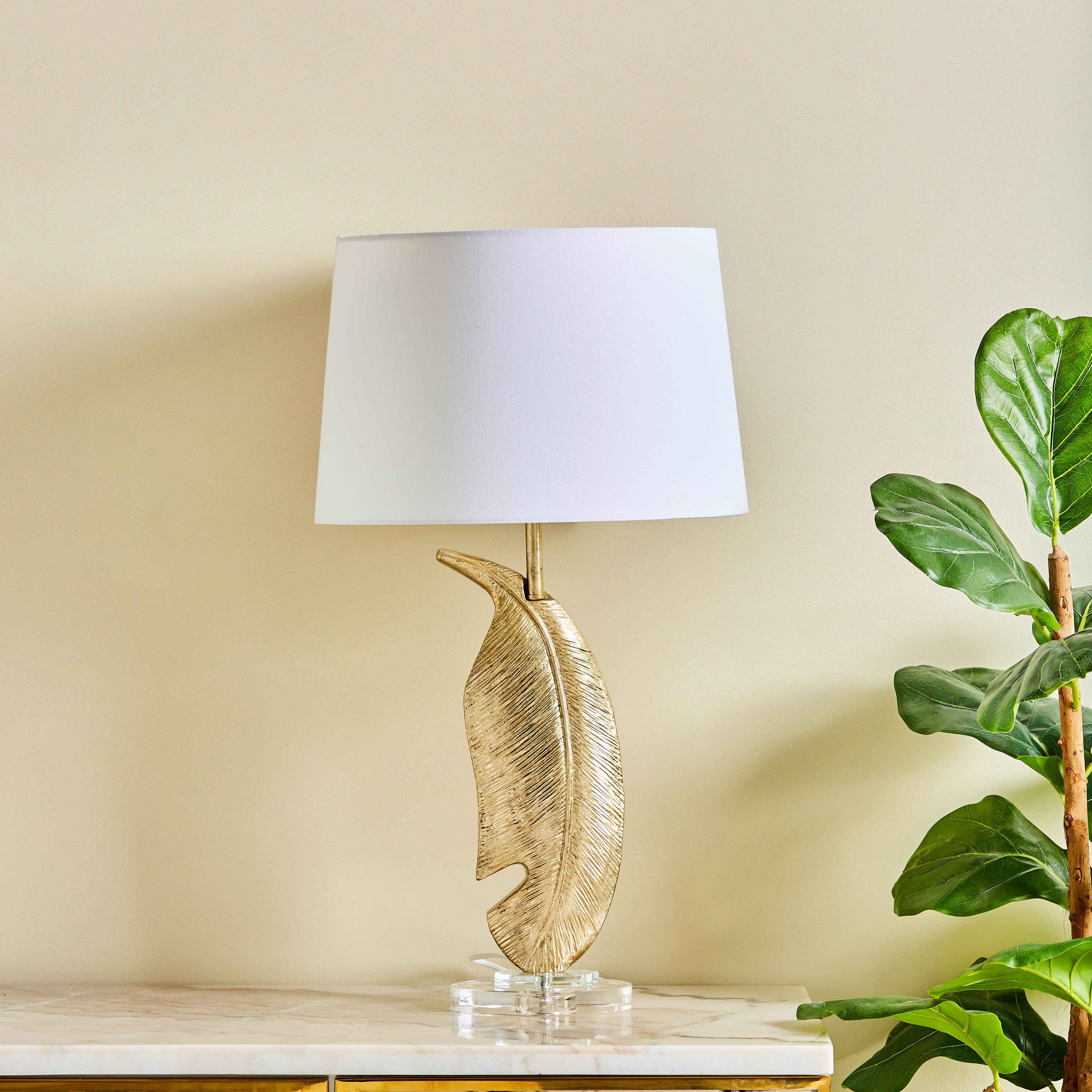 Palm leaf table deals lamp