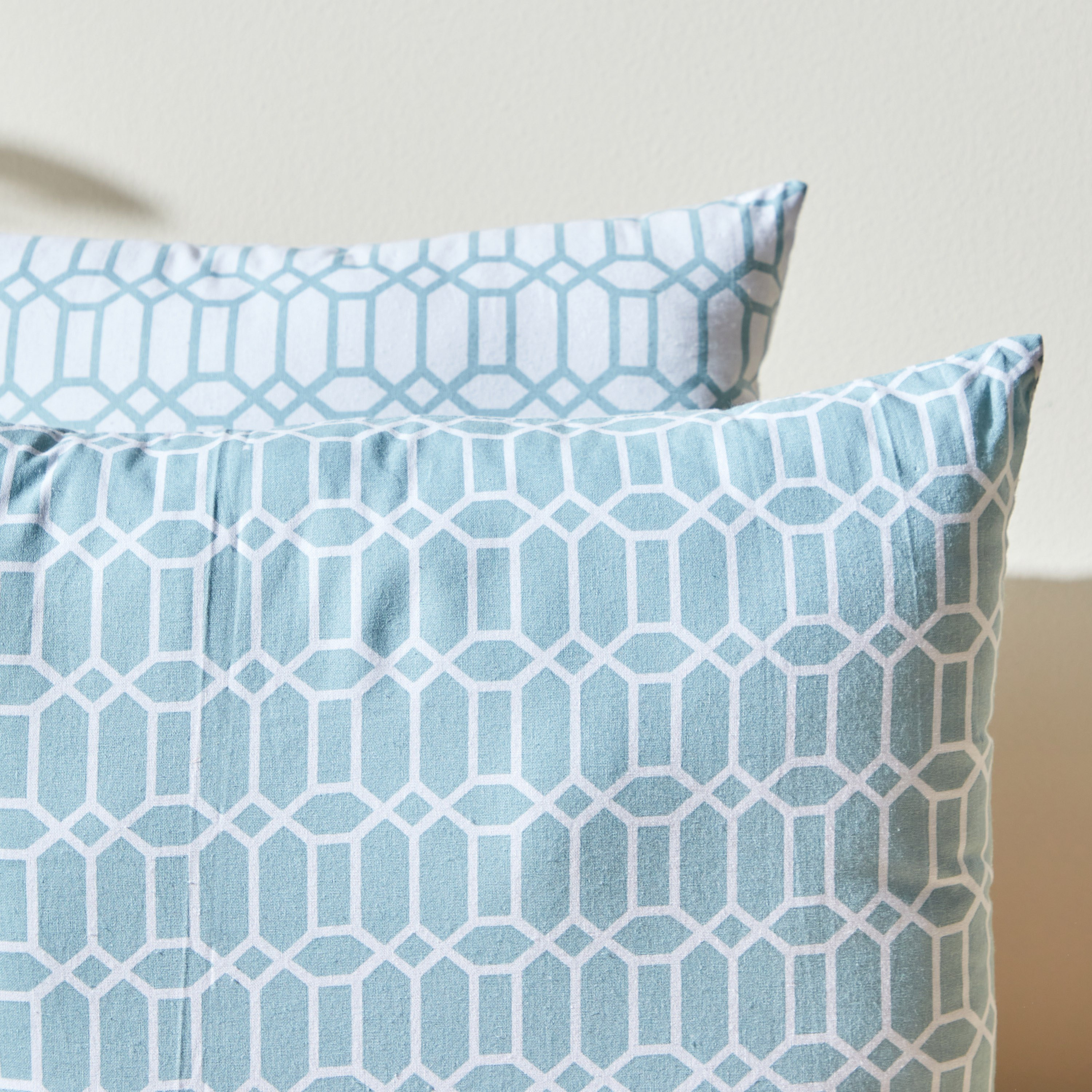 Revo 2-Piece Filled Cushion Set - 40x40 cm-household-cushionsandthrows-filledcushions-decorativecushions-image-2