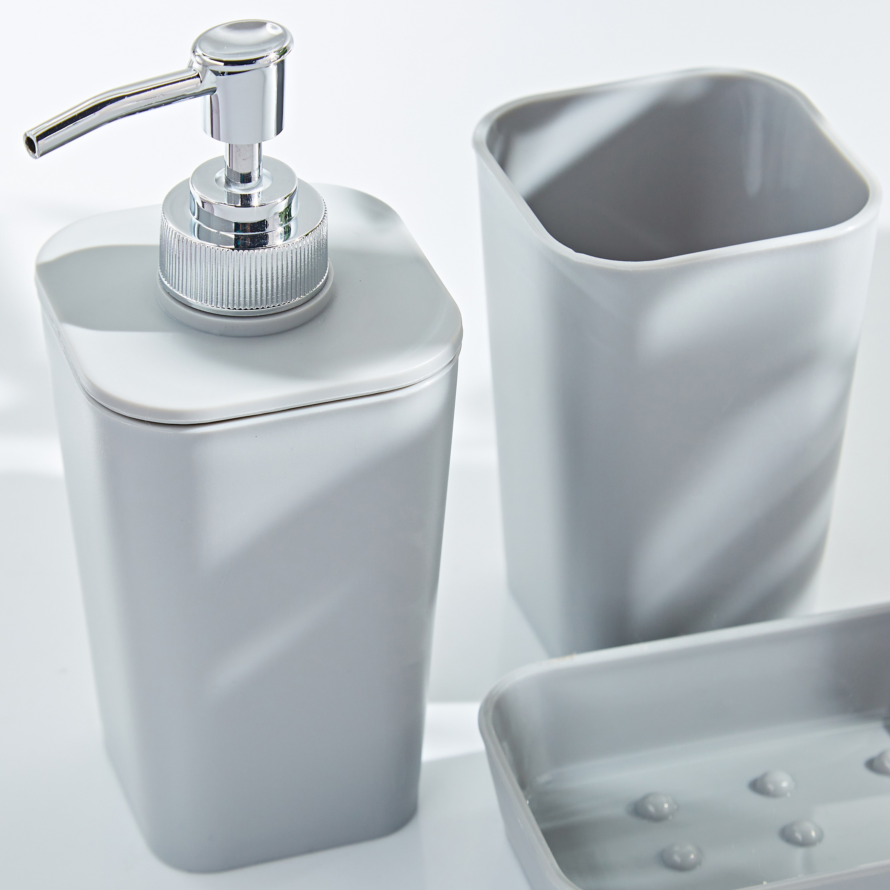 Delta 5-Piece Bath Accessory Set-household-bathandlaundry-bathaccessories-bathaccessorysets-image-3
