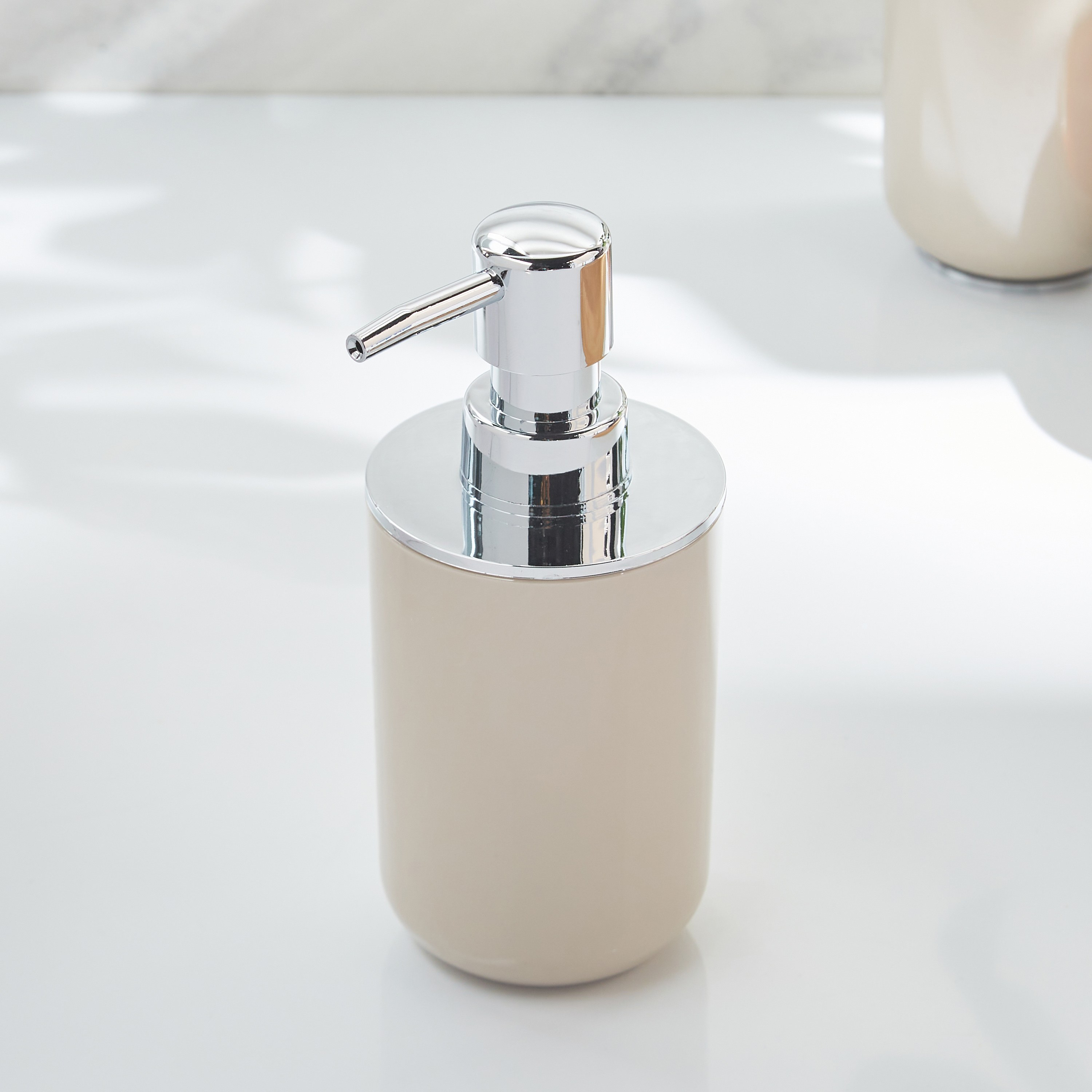Ceci 3-Piece Bathroom Accessory Set-household-bathandlaundry-bathaccessories-bathaccessorysets-image-2