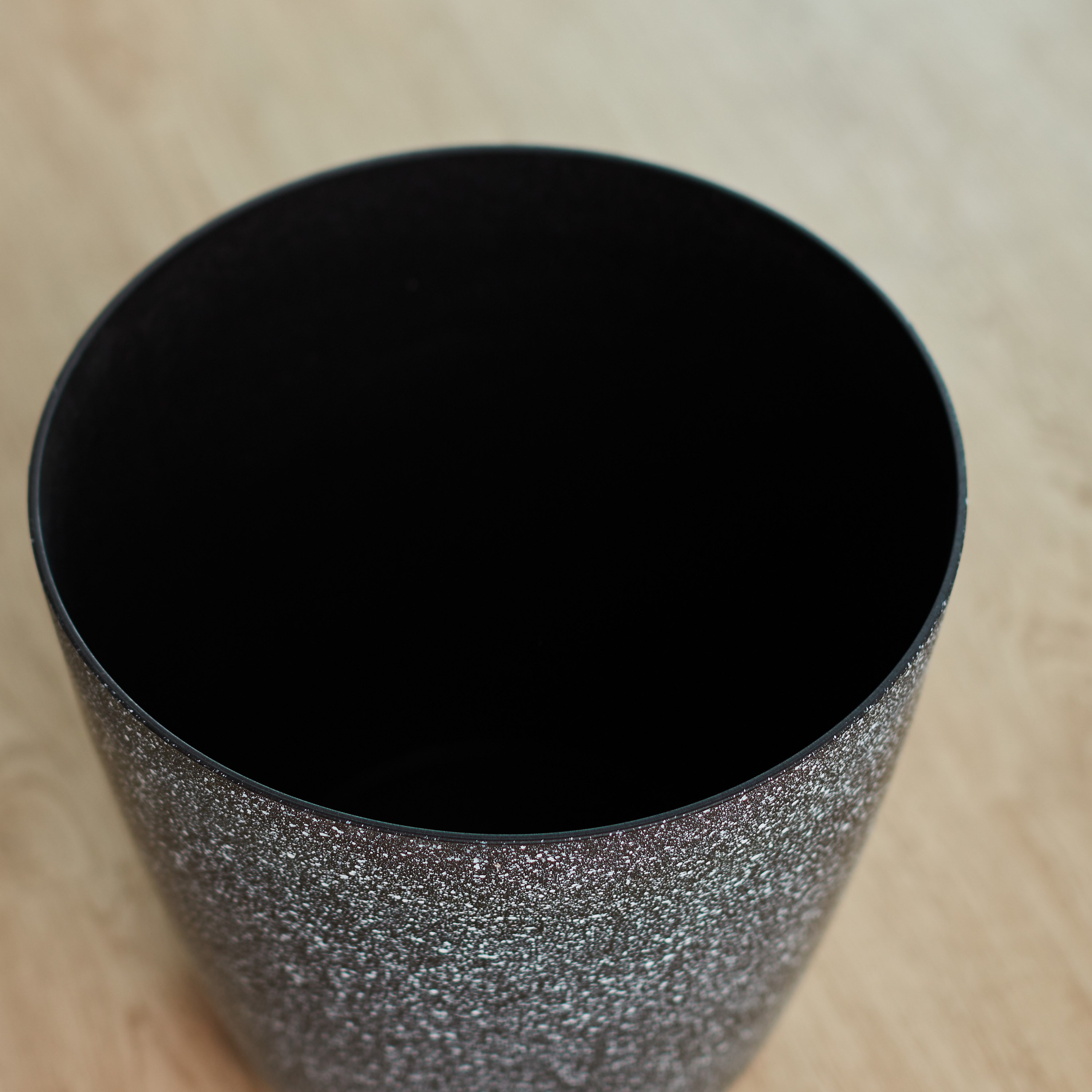 Ruby Plastic Planter - 27 cm-household-gardenandoutdoor-potsandplanters-planters-image-3