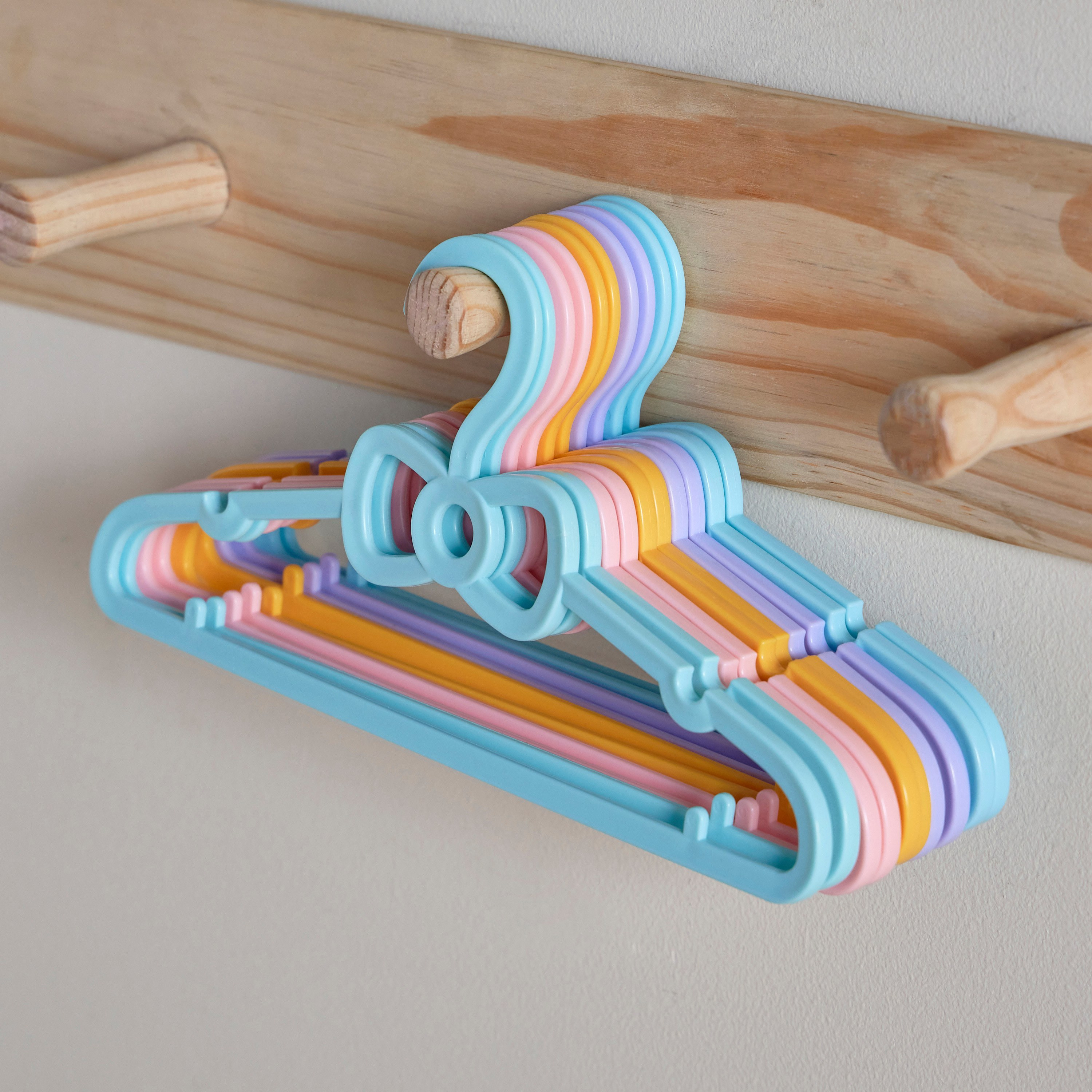 Elsa Bow 10-Piece Clothes Hanger Set - 28x15 cm