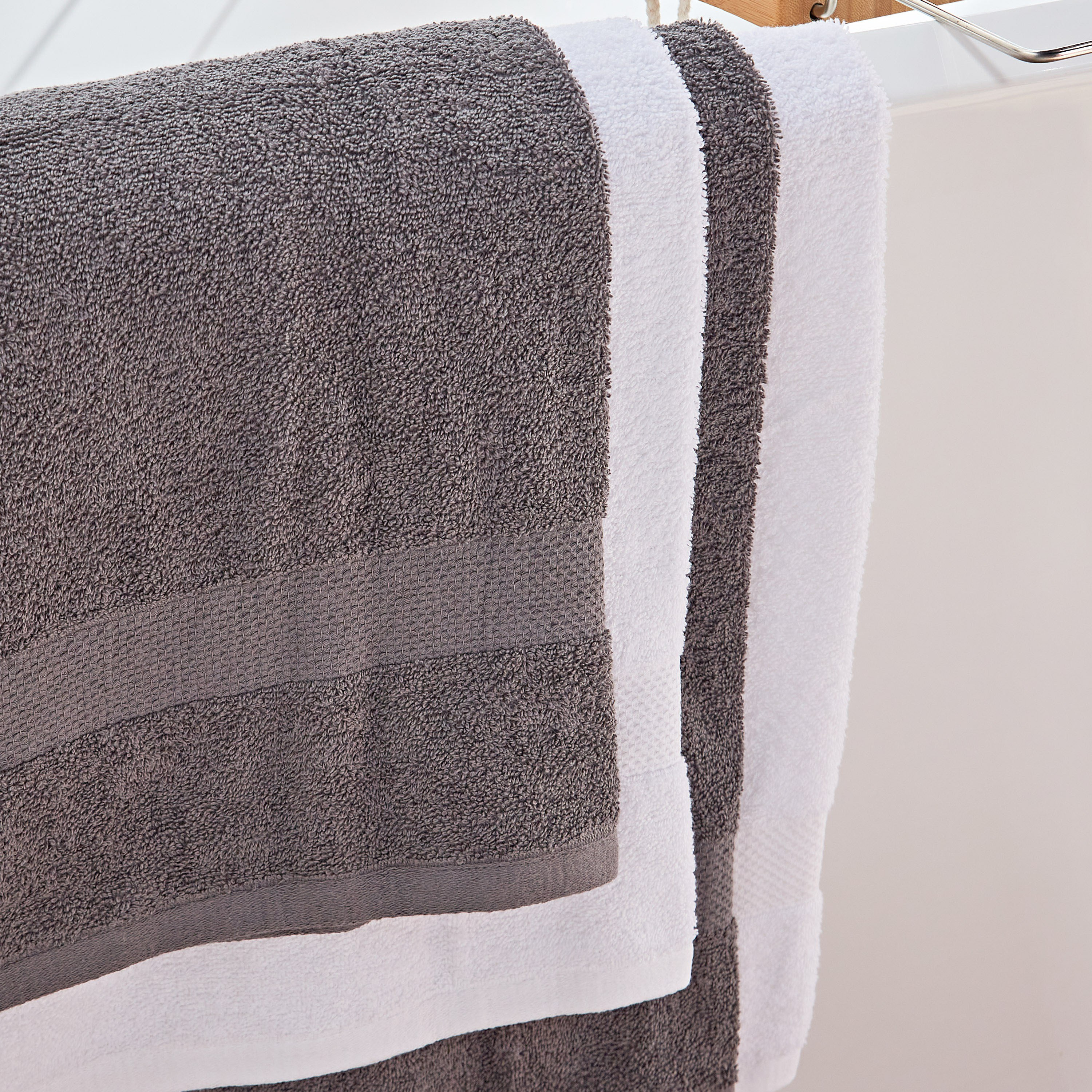 Quick-Dry 4-Piece Bath Towel Set - 70x132 cm-household-bathandlaundry-bathlinen-towels-image-4