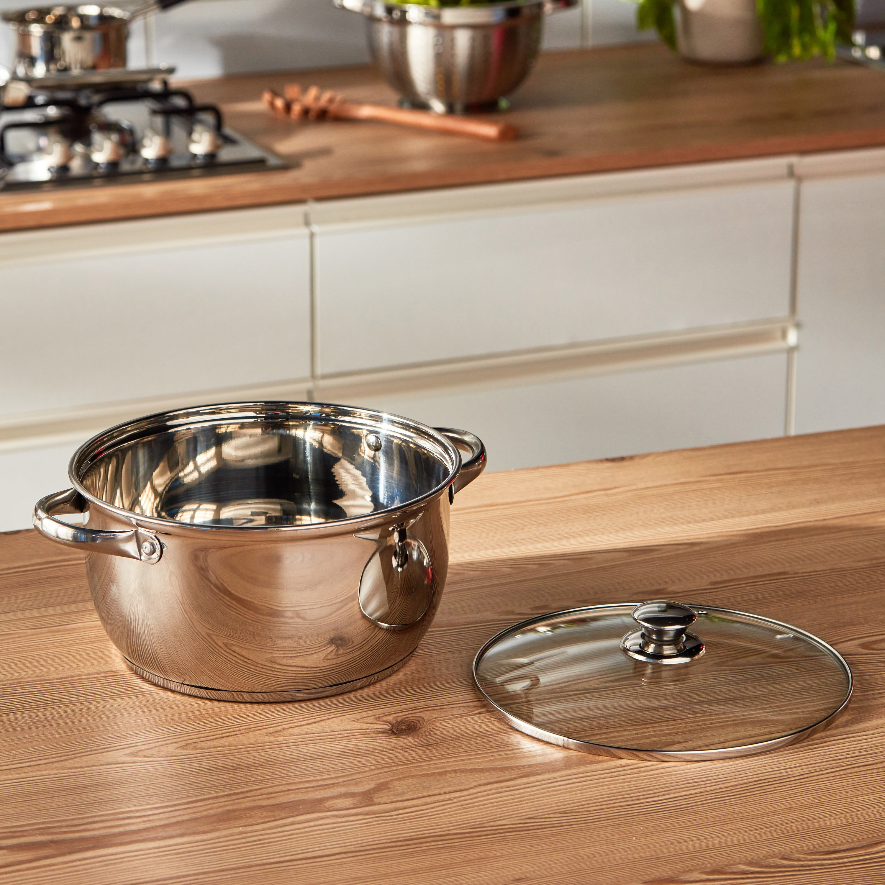 Essential Casserole - 5.5 L-household-kitchen-cookware-potsandpans-image-2