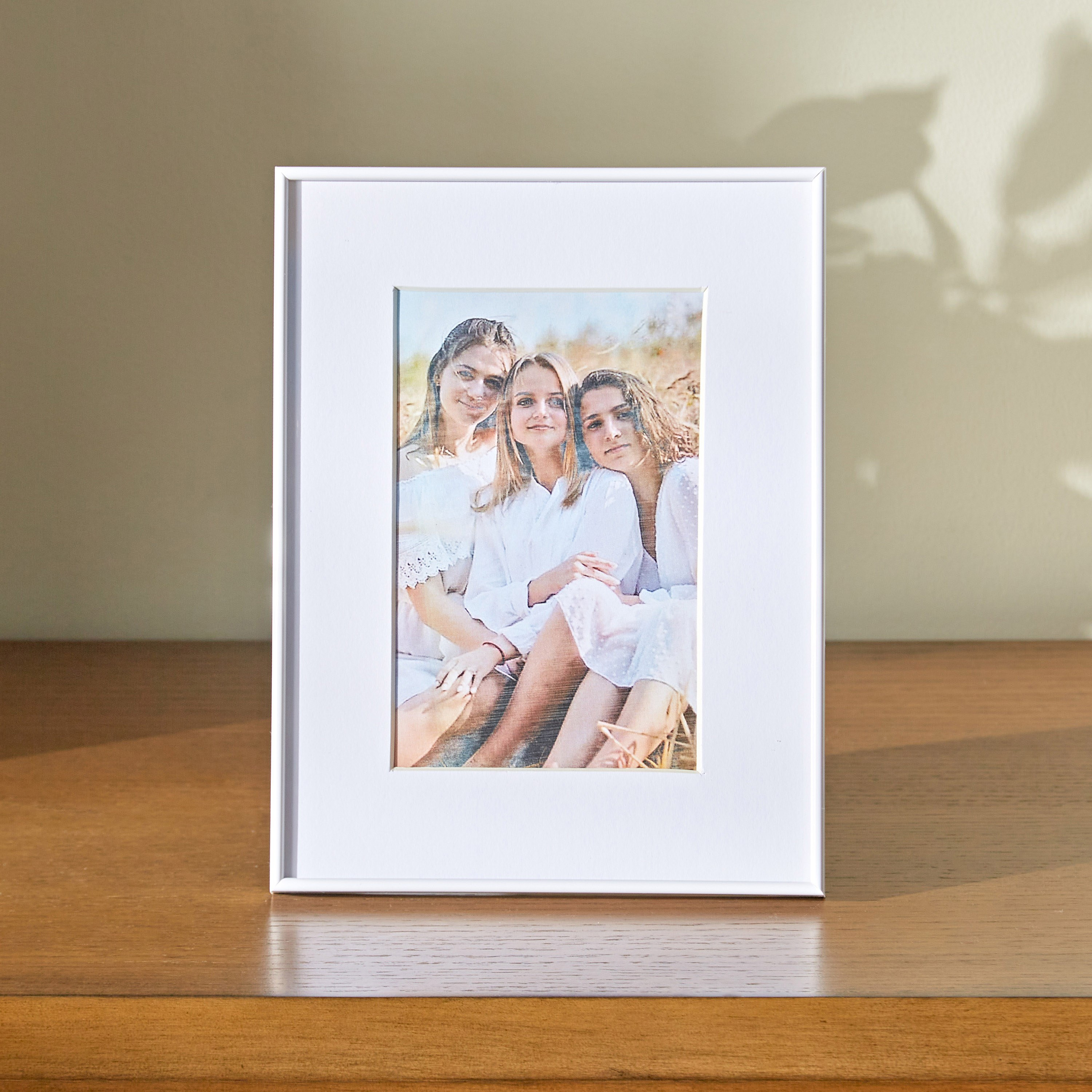Sangi Photo Frame - 16x21 cm-household-walldecorandmirrors-photoframes-image-1
