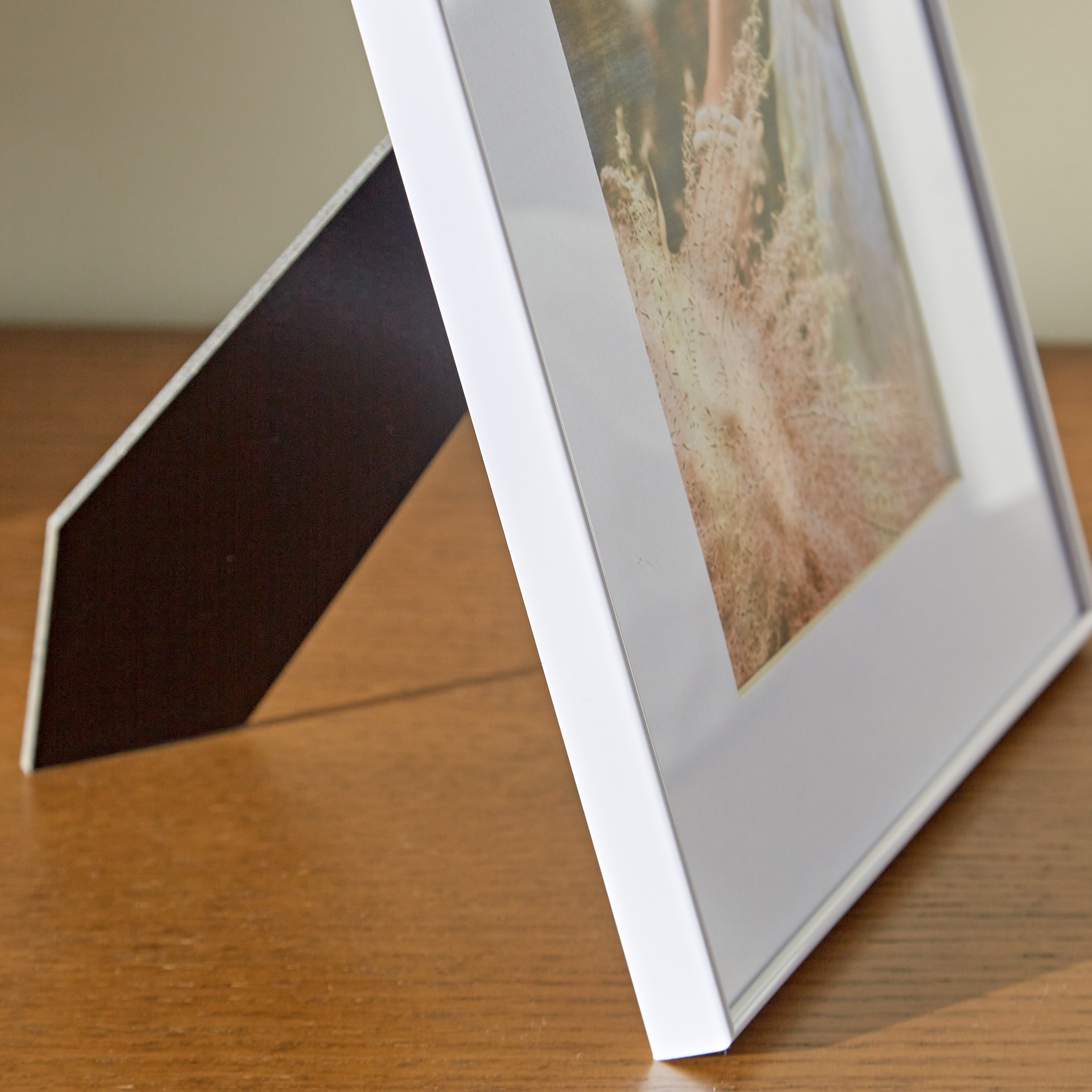 Sangi Photo Frame - 21x26 cm-household-walldecorandmirrors-photoframes-image-3
