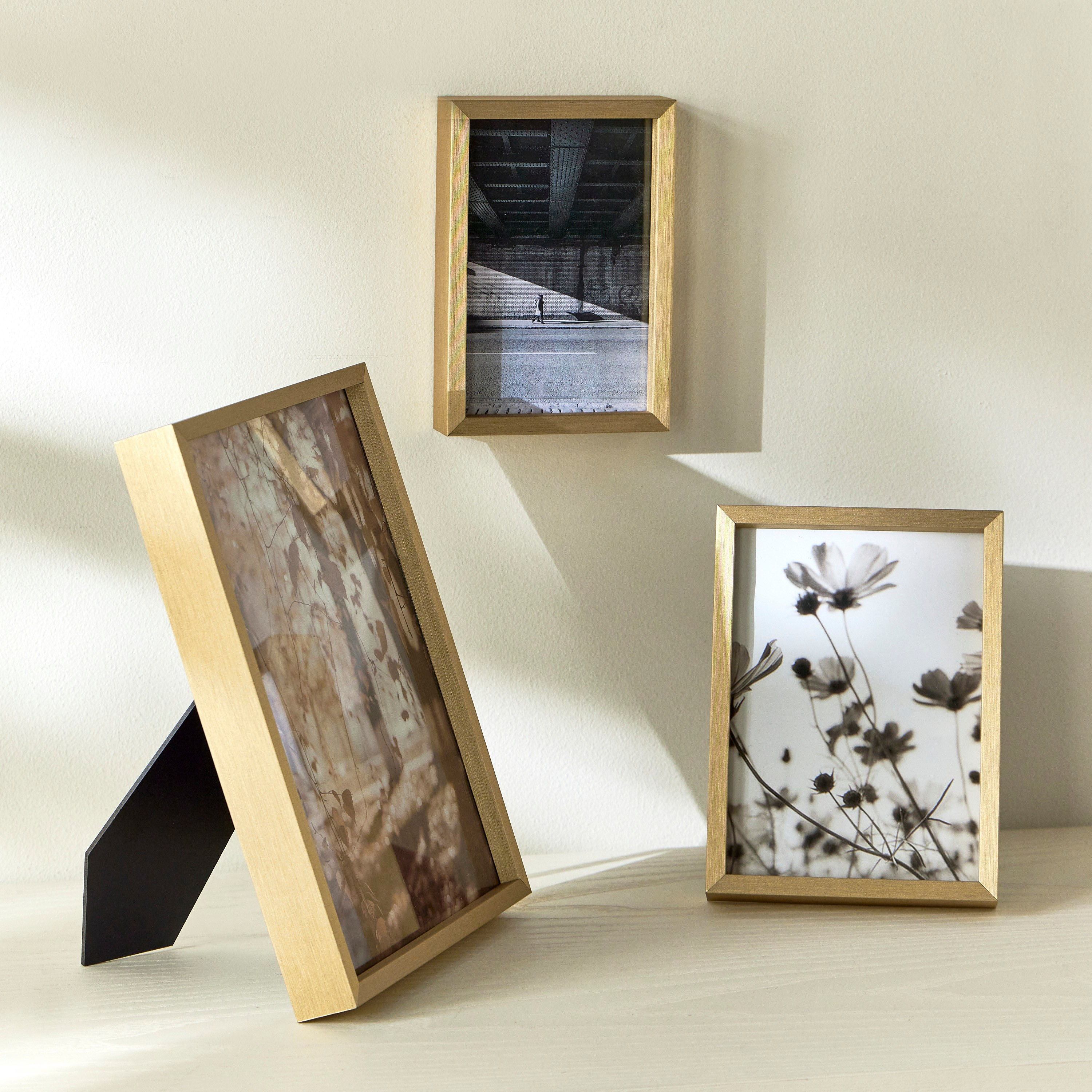 Baxter 3-Piece Photo Frame Set-household-walldecorandmirrors-photoframes-image-2