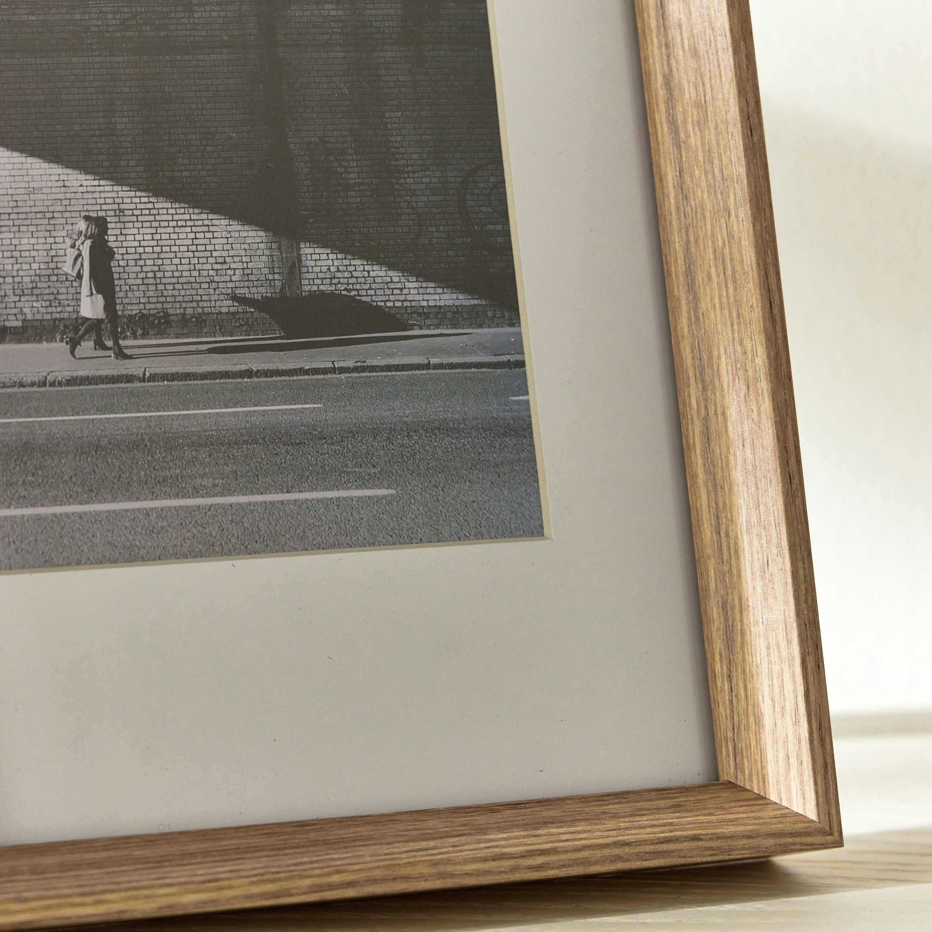 Aiden Photo Frame - 32x23 cm-household-walldecorandmirrors-photoframes-image-3