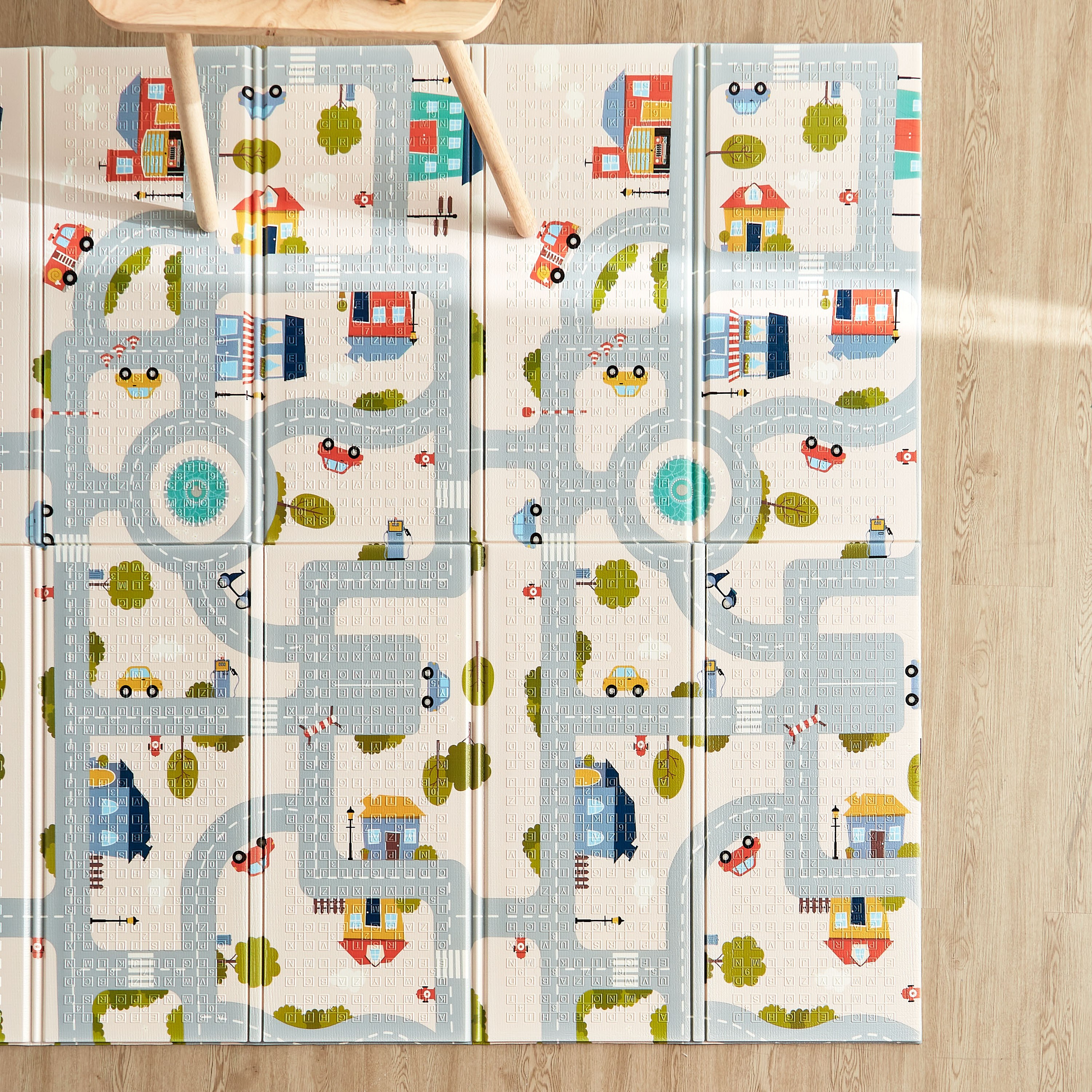 بساط لعب قابل للطي على الوجهين - نيبرهود - 177x197 سم-babyandkids-rugsandcarpets-playmats-image-1