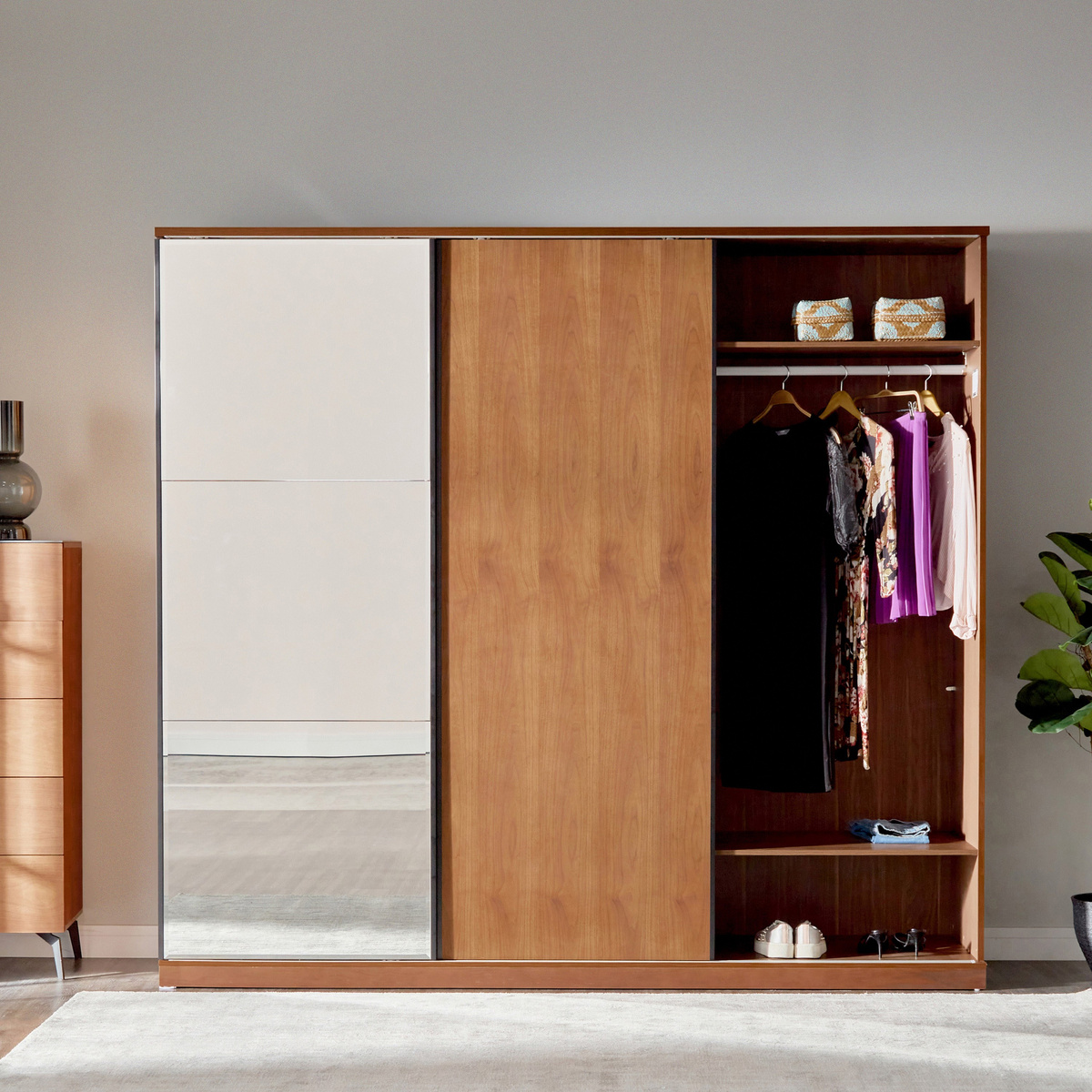 خزانة ملابس بـ 3 أبواب إنزلاقية - بروكلين 14 | خزانة ملابس بـ 3 أبواب إنزلاقية - بروكلين