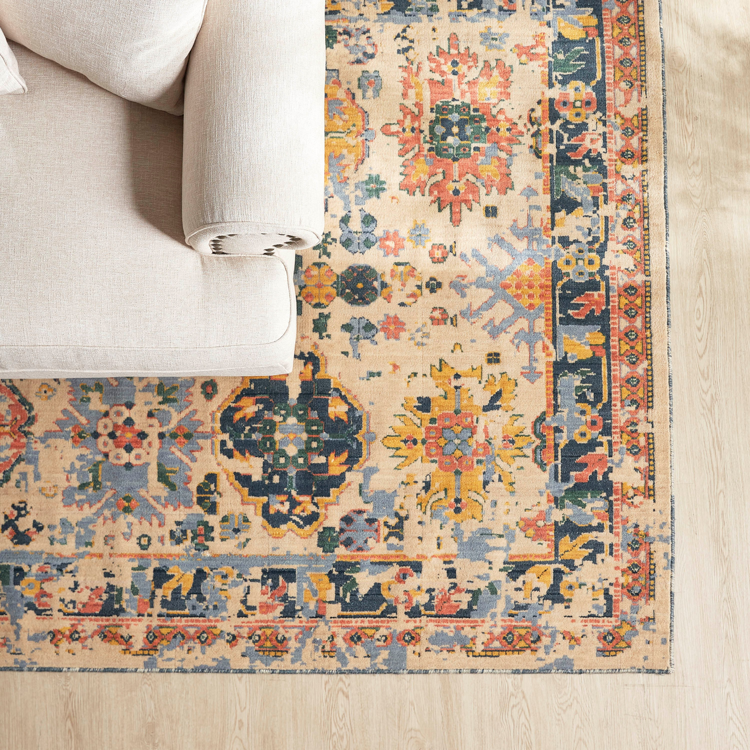 Shop Alia Vintage Woollen Rug - 160x230 cm | Home Centre UAE