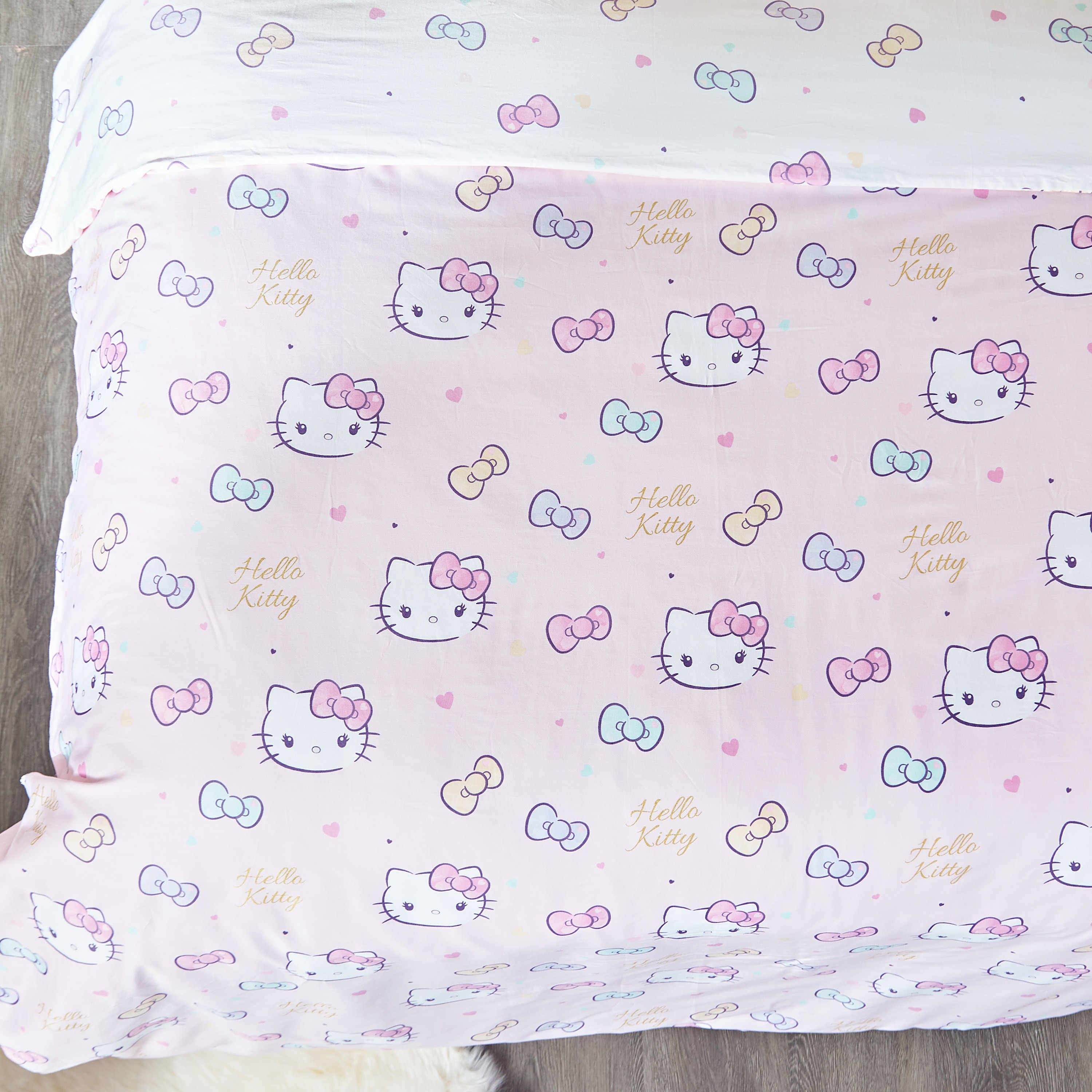 طقم غطاء لحاف فردي قطعتين بتصميم أزهار 135x200 سم - هالو كيتي-babyandkids-beddingandwindows-bedding-duvets-image-2