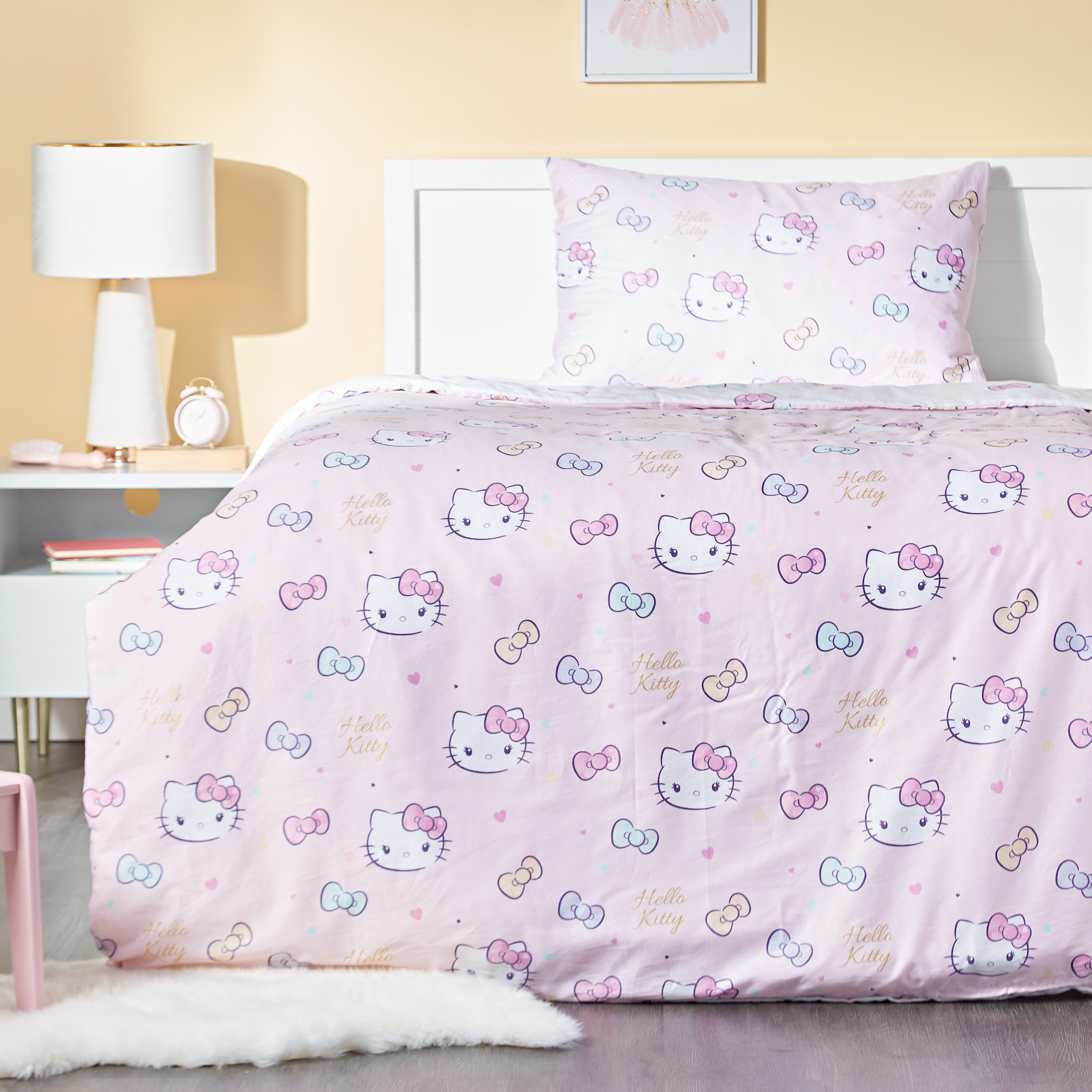 Hello Kitty 2-Piece Floral Duvet Cover Set - 160x200 cm-babyandkids-beddingandwindows-bedding-duvets-image-1
