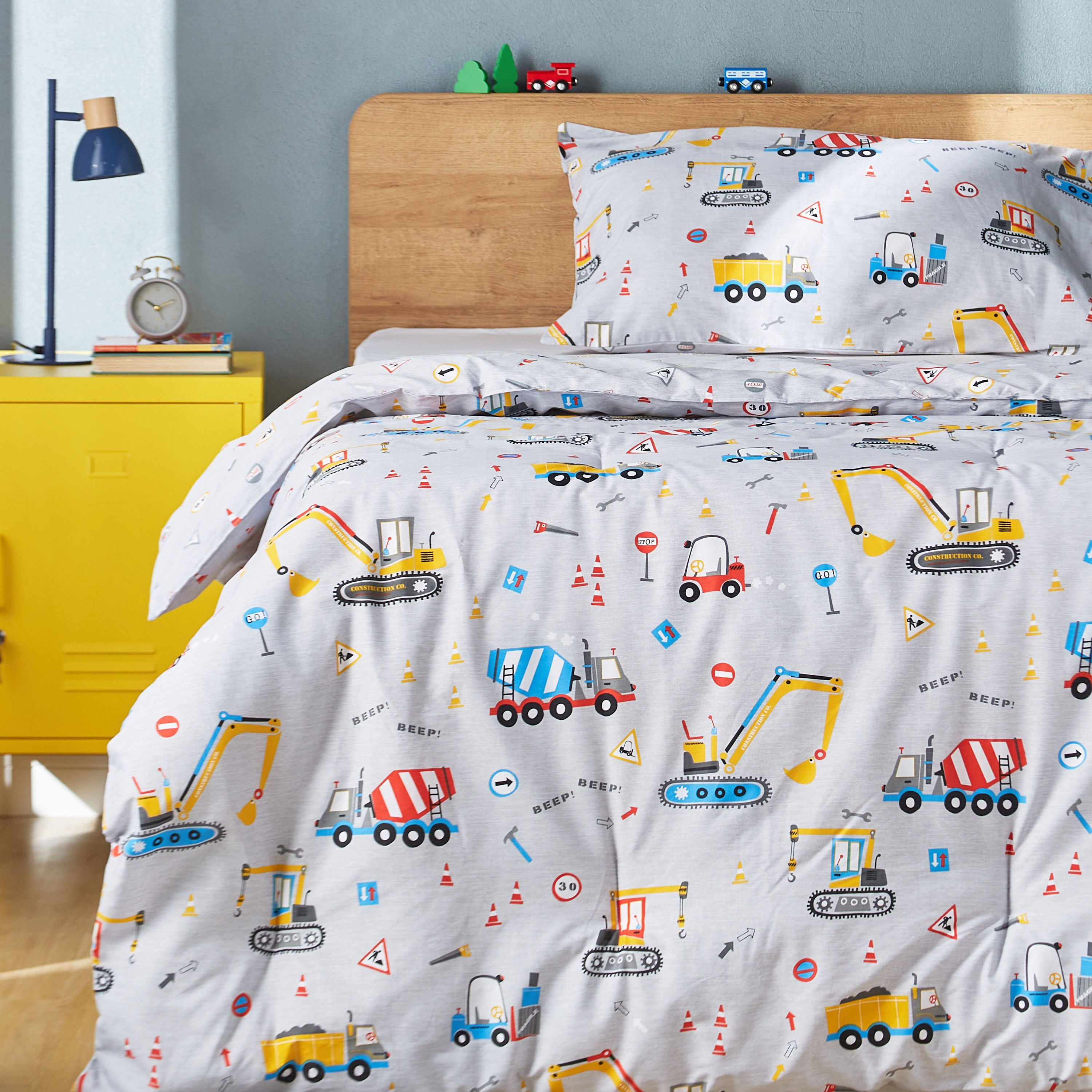 طقم لحاف كامل من قطعتين 160x220 سم - برادن-babyandkids-beddingandwindows-bedding-comforters-image-2
