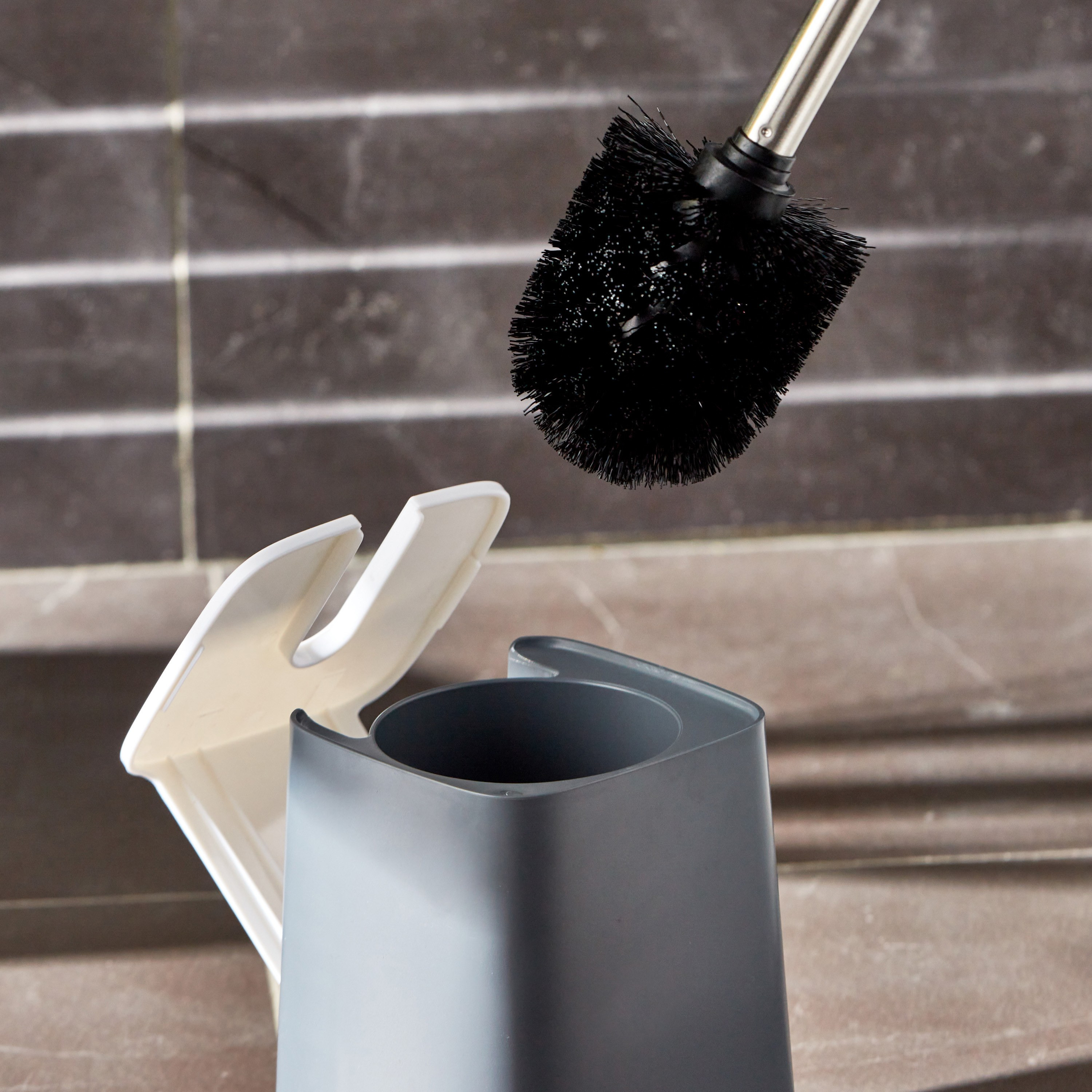 Ken Toilet Brush Holder-household-bathandlaundry-bathaccessories-toiletbrushholders-image-4
