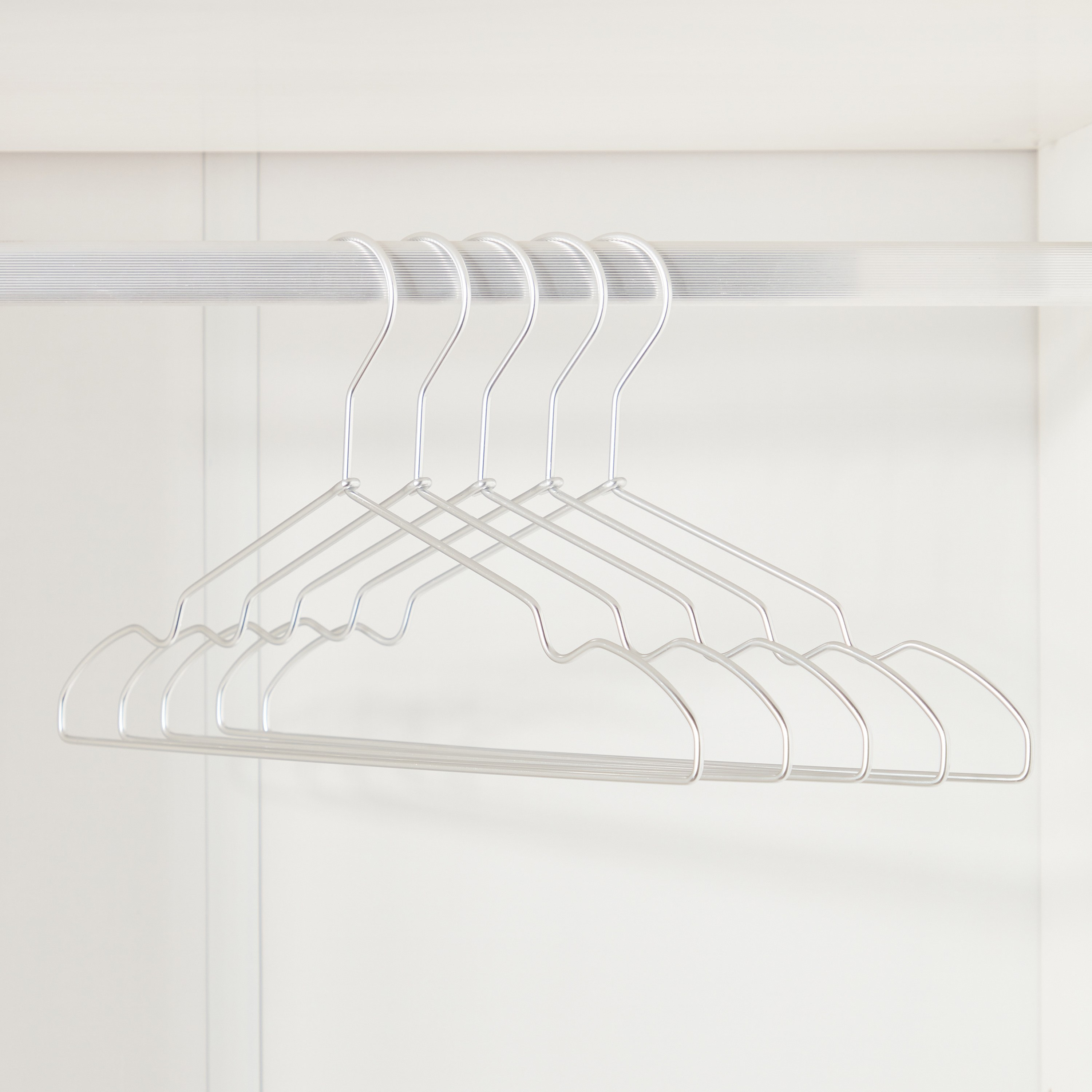 Marlen Clothes Hanger - Set of 5
