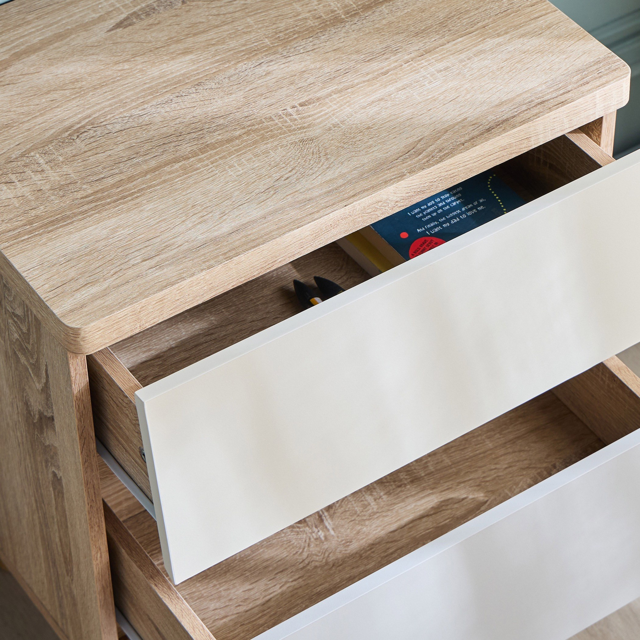طاولة سرير جانبية - سكاندي-babyandkids-roomfurniture-nightstands-image-3