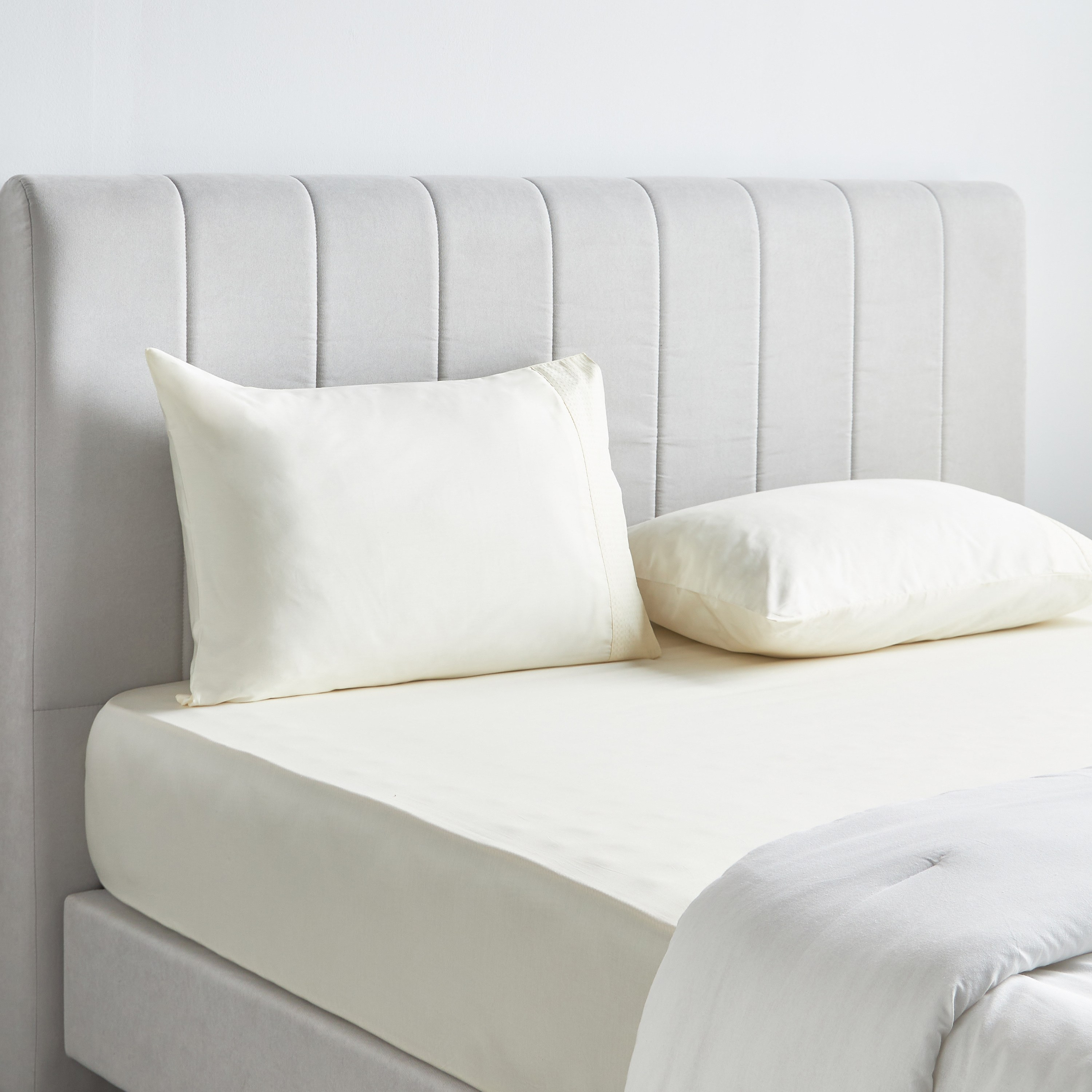 Eternity Cotton Percale 325 Thread Count King Fitted Sheet - 180x205 cm-household-bedding-sheetsandpillowcases-fittedsheets-image-3