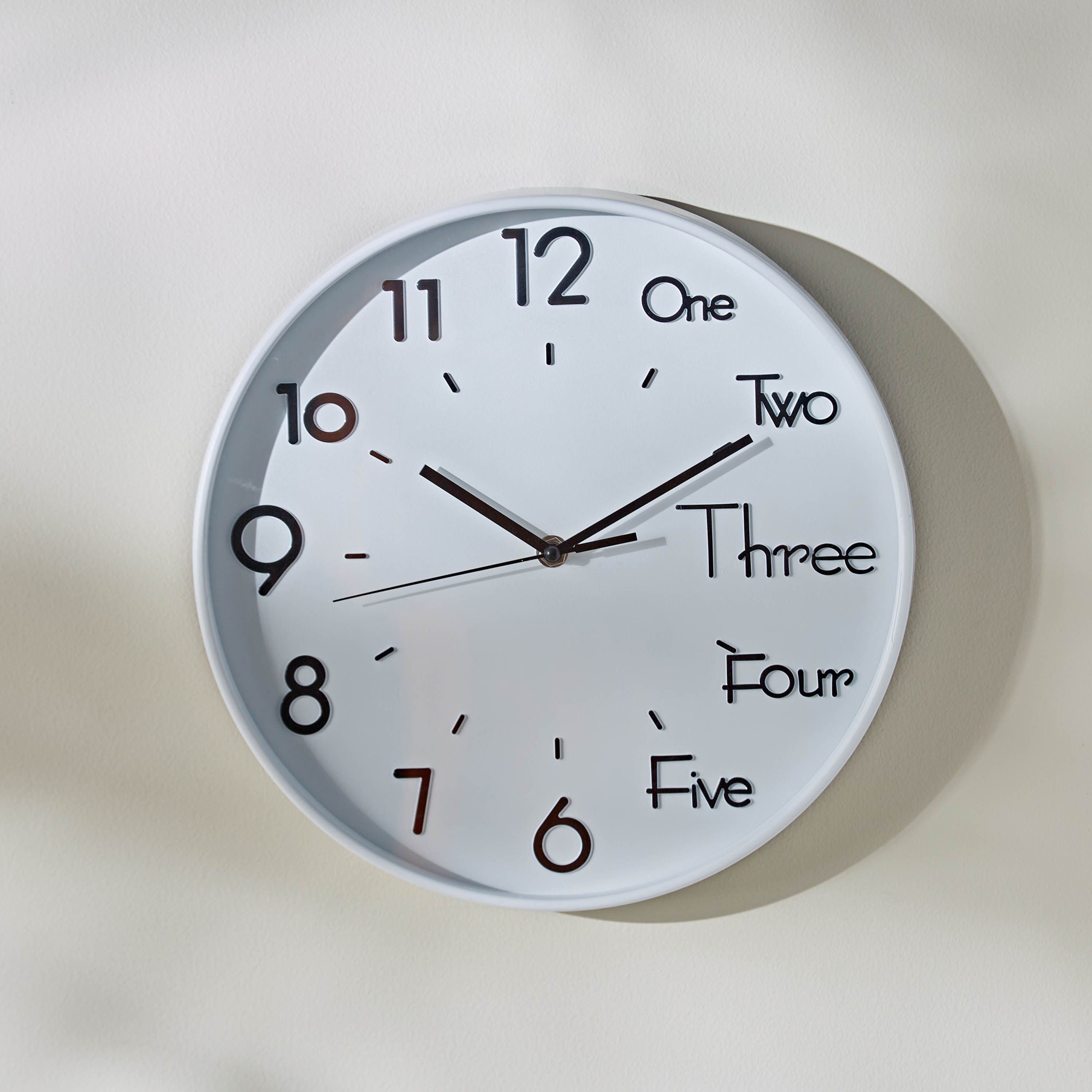Dinuba Wall Clock - 30 cm