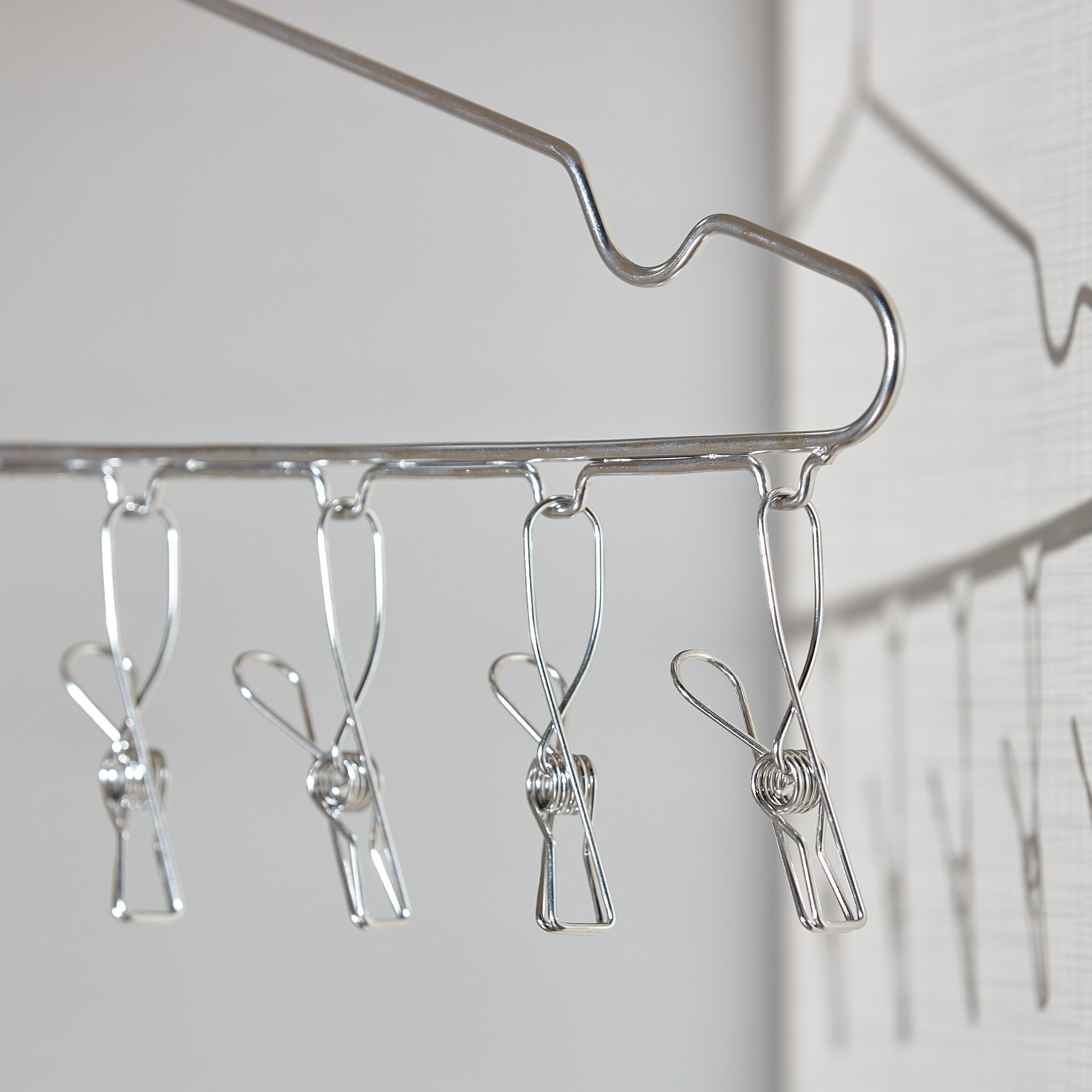 Home center clothes hanger hotsell