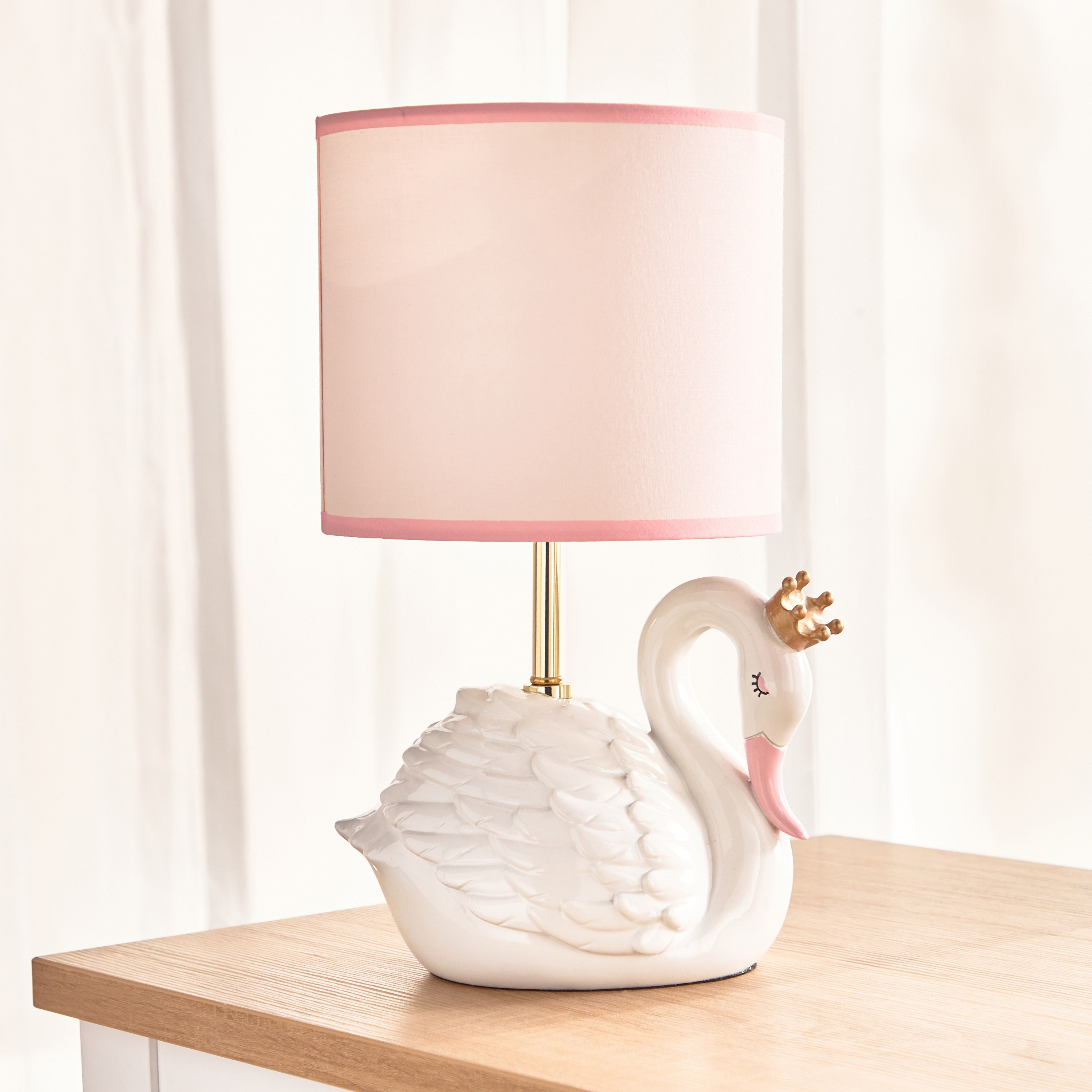 Bella Swan Table Lamp - 20x20x40 cm