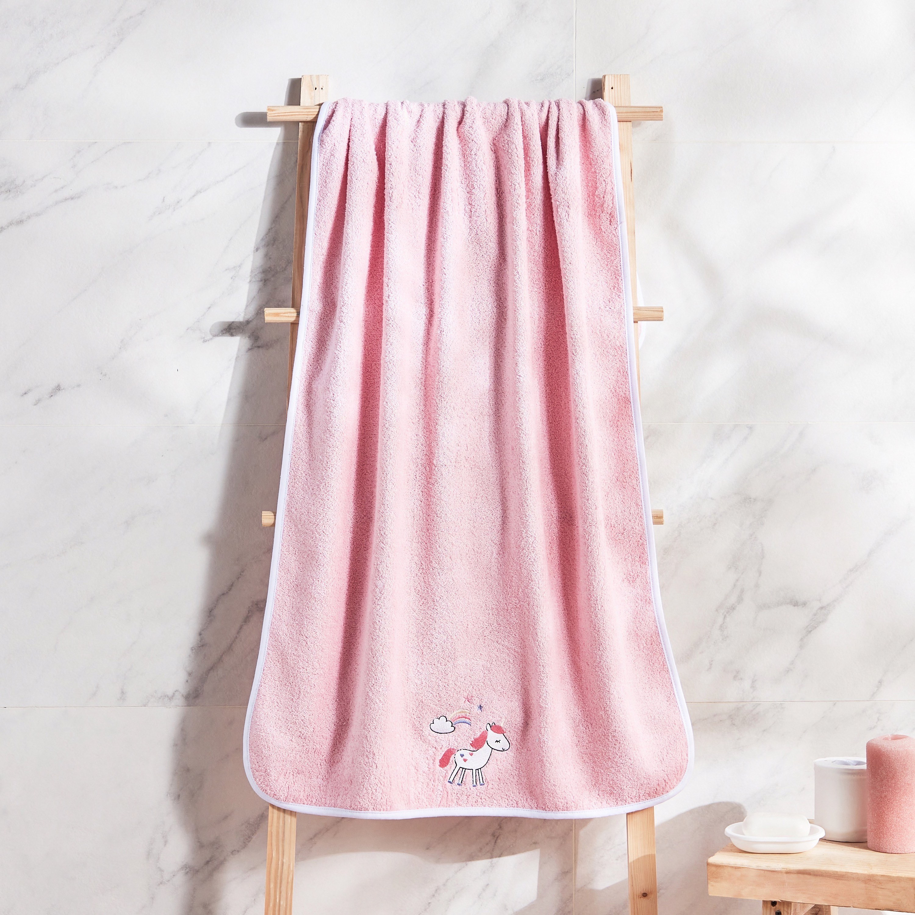 Little unicorn bath discount towel