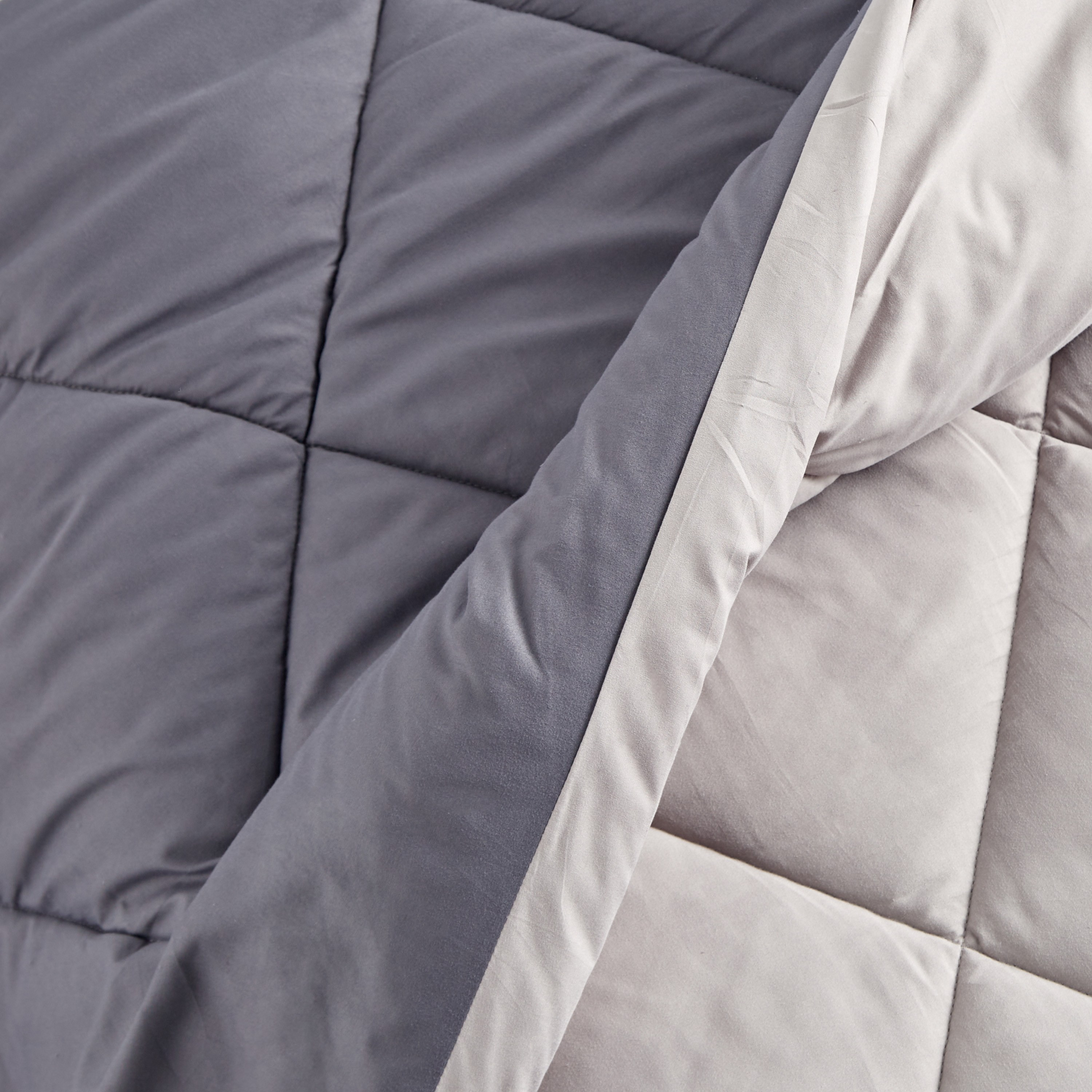 Comfort King Reversible Comforter - 220x240 cm-household-bedding-comfortersandbedspreads-comforters-image-2