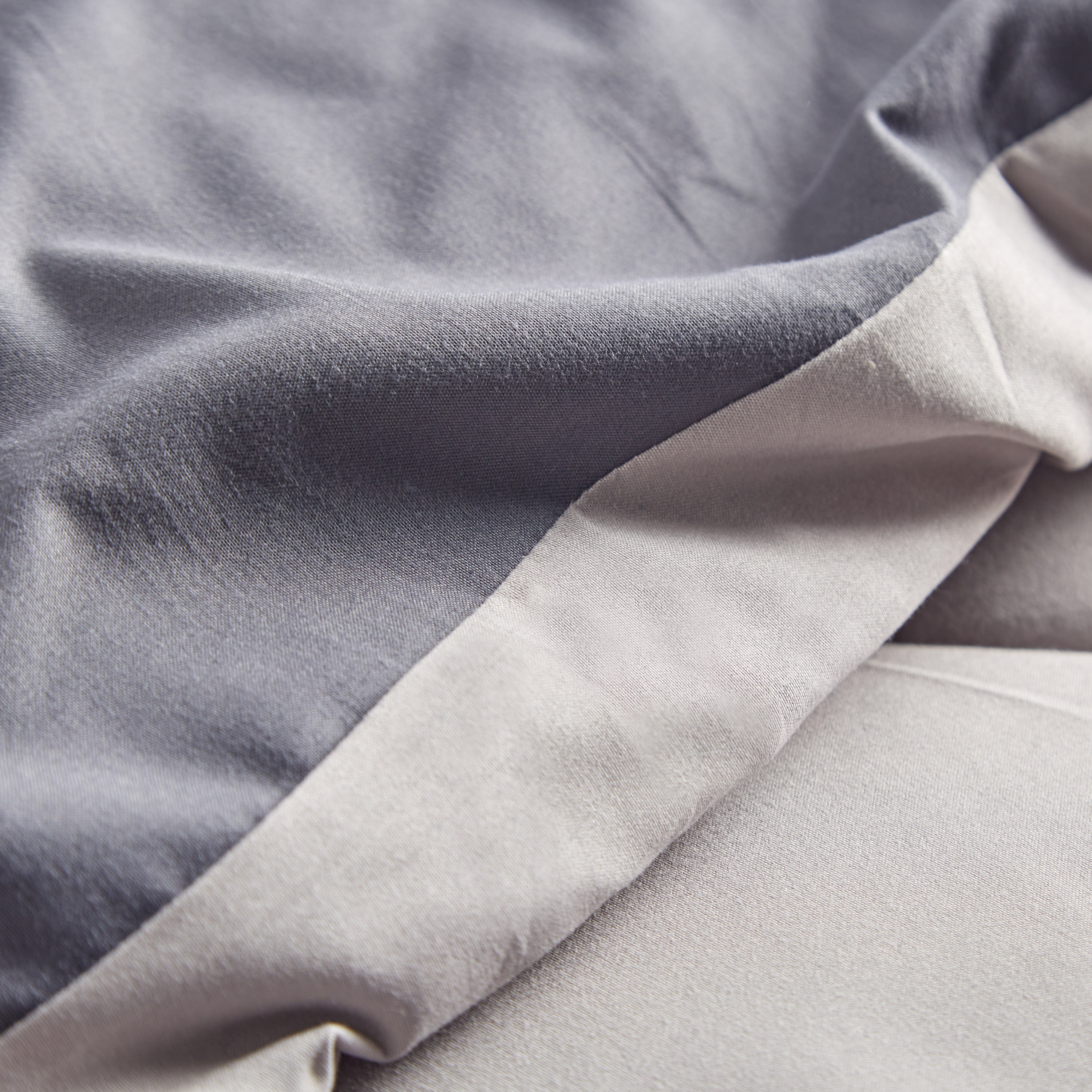Comfort King Reversible Comforter - 220x240 cm-household-bedding-comfortersandbedspreads-comforters-image-3